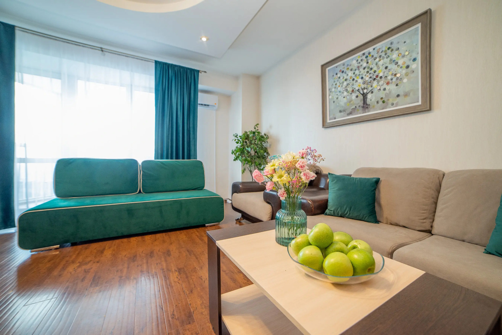 Апартаменты Московская 66