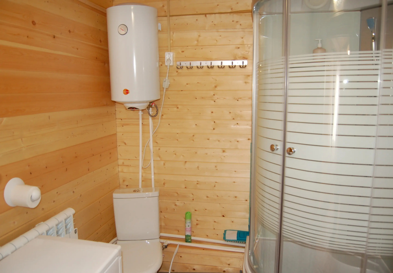 Дом с наличниками около Ростова