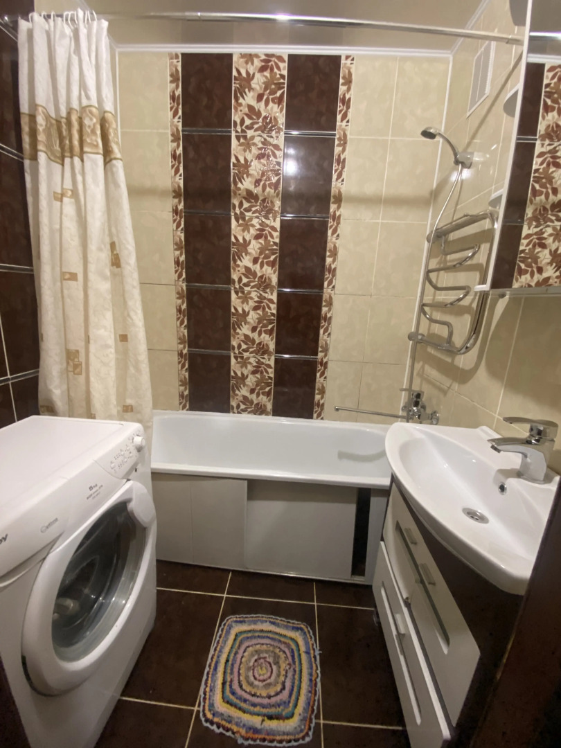 Квартира Двухкомнатная в пешей доступности до центра города