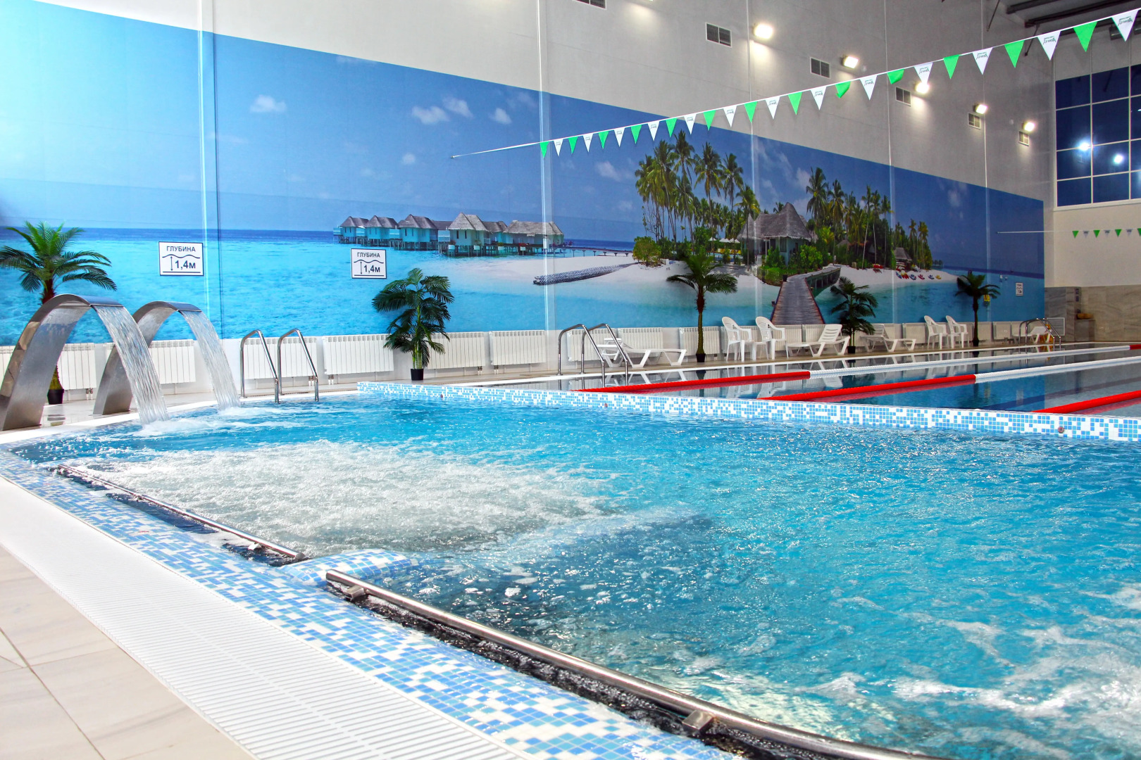 Отель Лидер