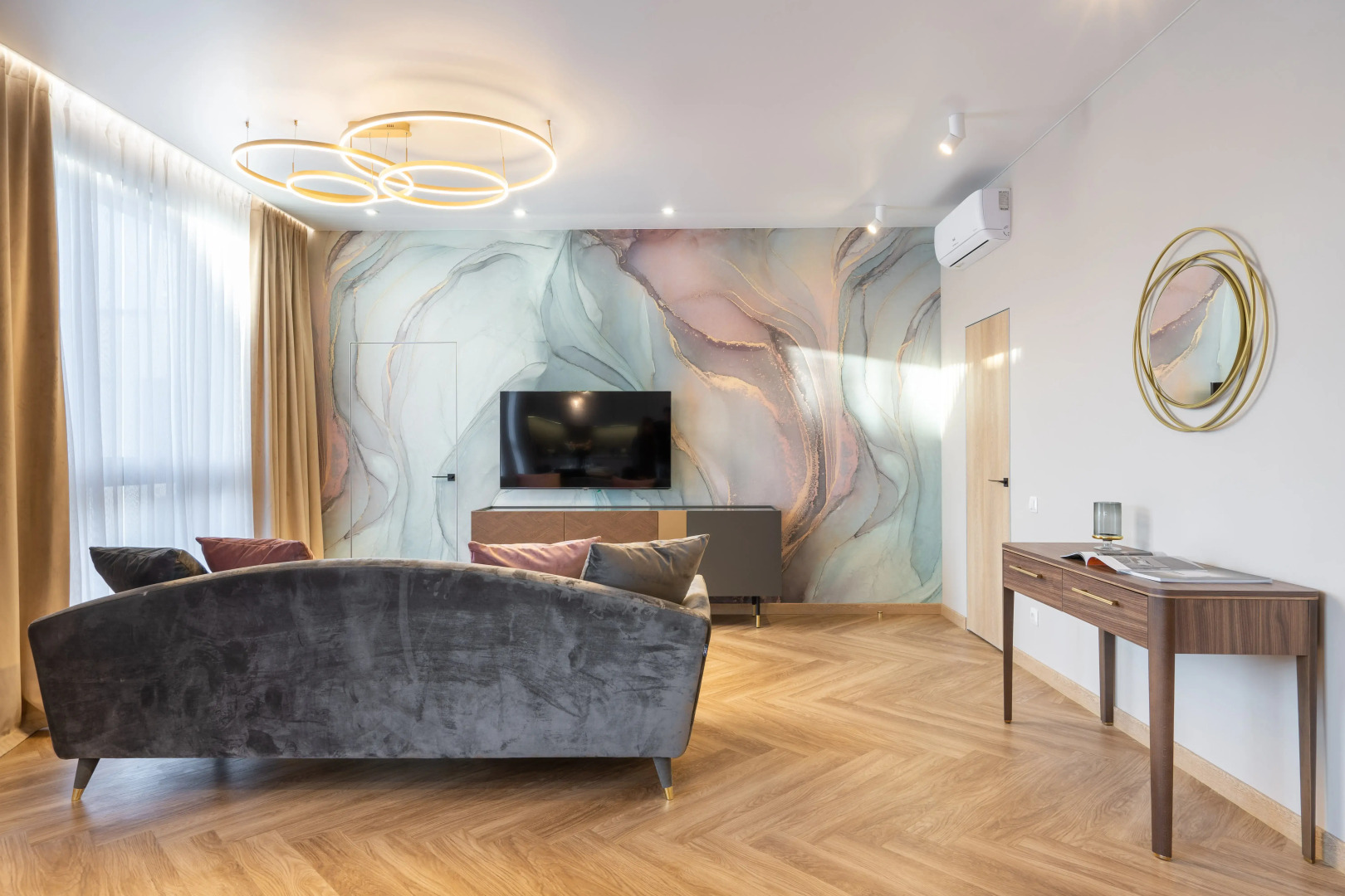 Апартаменты Охта «КраСКИ»