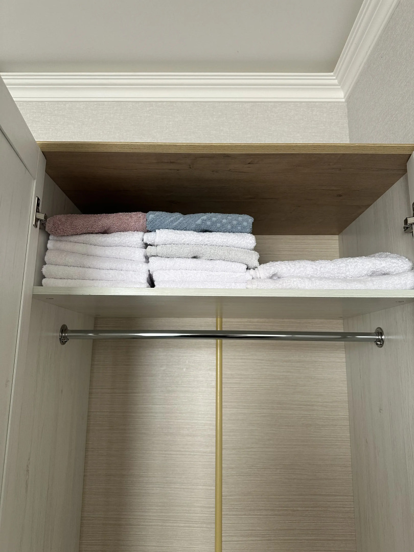 Апартаменты "Эленика" Двухкомнатая квартира в Махачкале с видом на озеро и мечеть