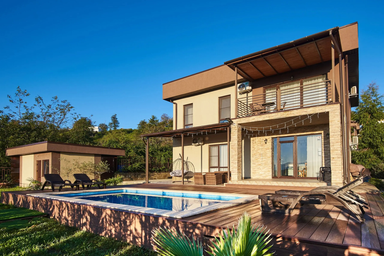 Вилла Усадьба Высокое с Панорамным Видом и Бассейном