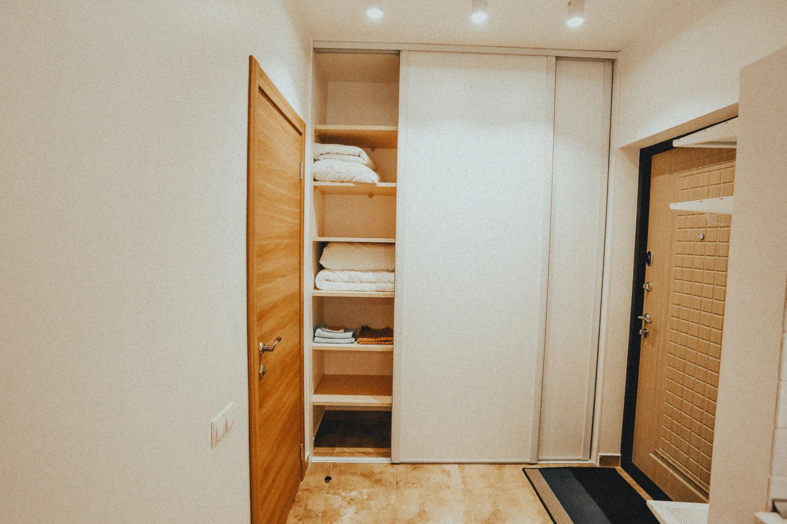 Апартаменты с Видом на Горы 1