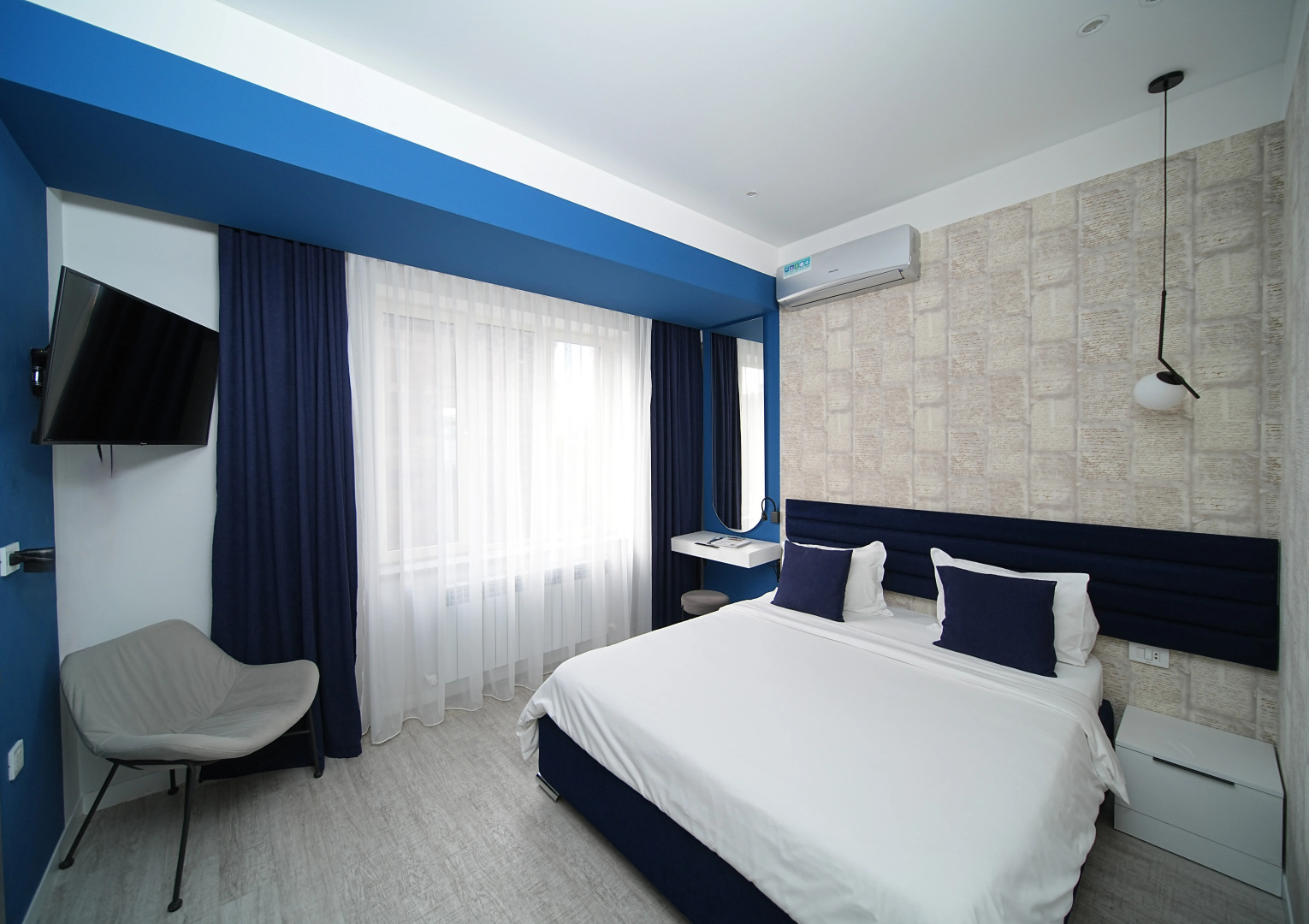 Апартаменты Уютная студия в центре города от Sweet Home