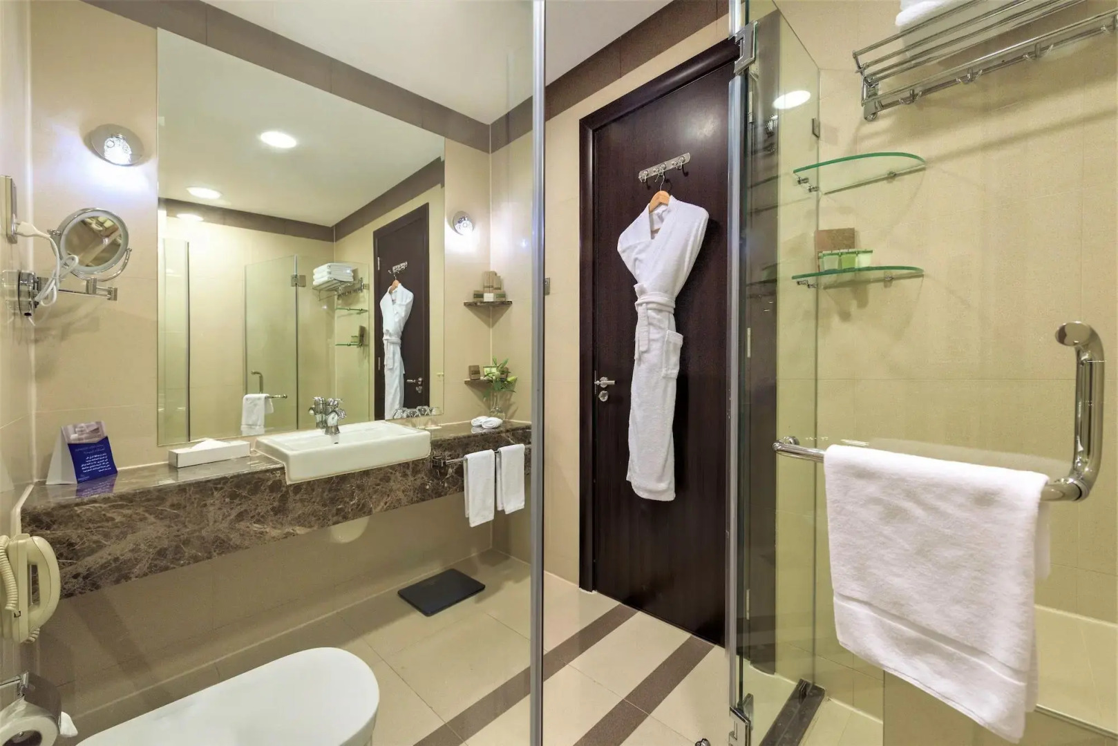 Grand Majestic Hotel