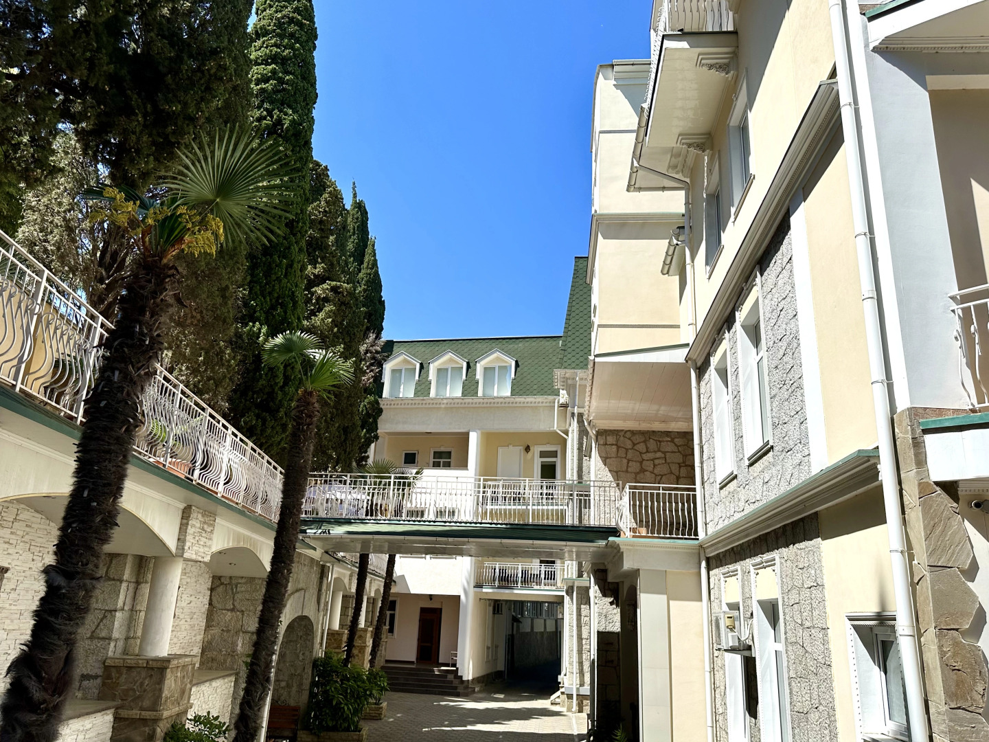 Курортный Отель Империал-2011