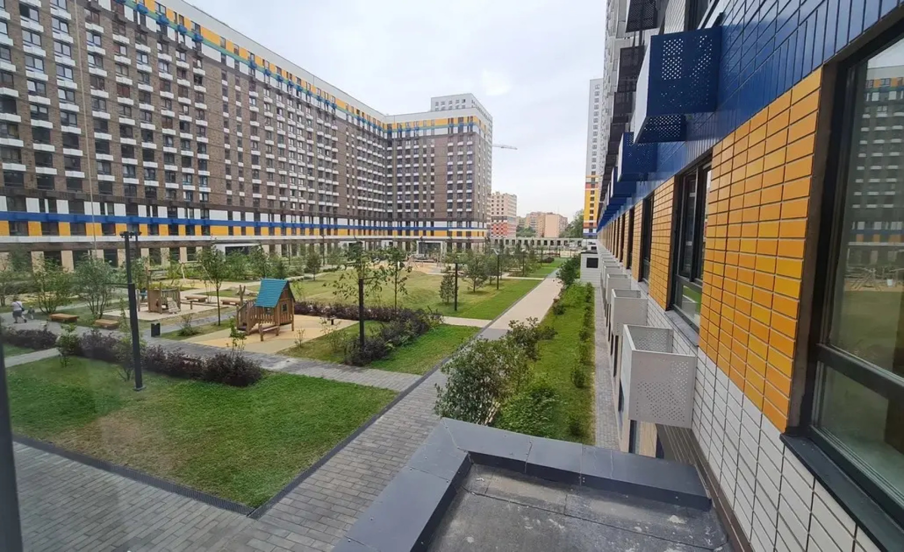 Квартира Третья Студия на Ларюшина 4/2