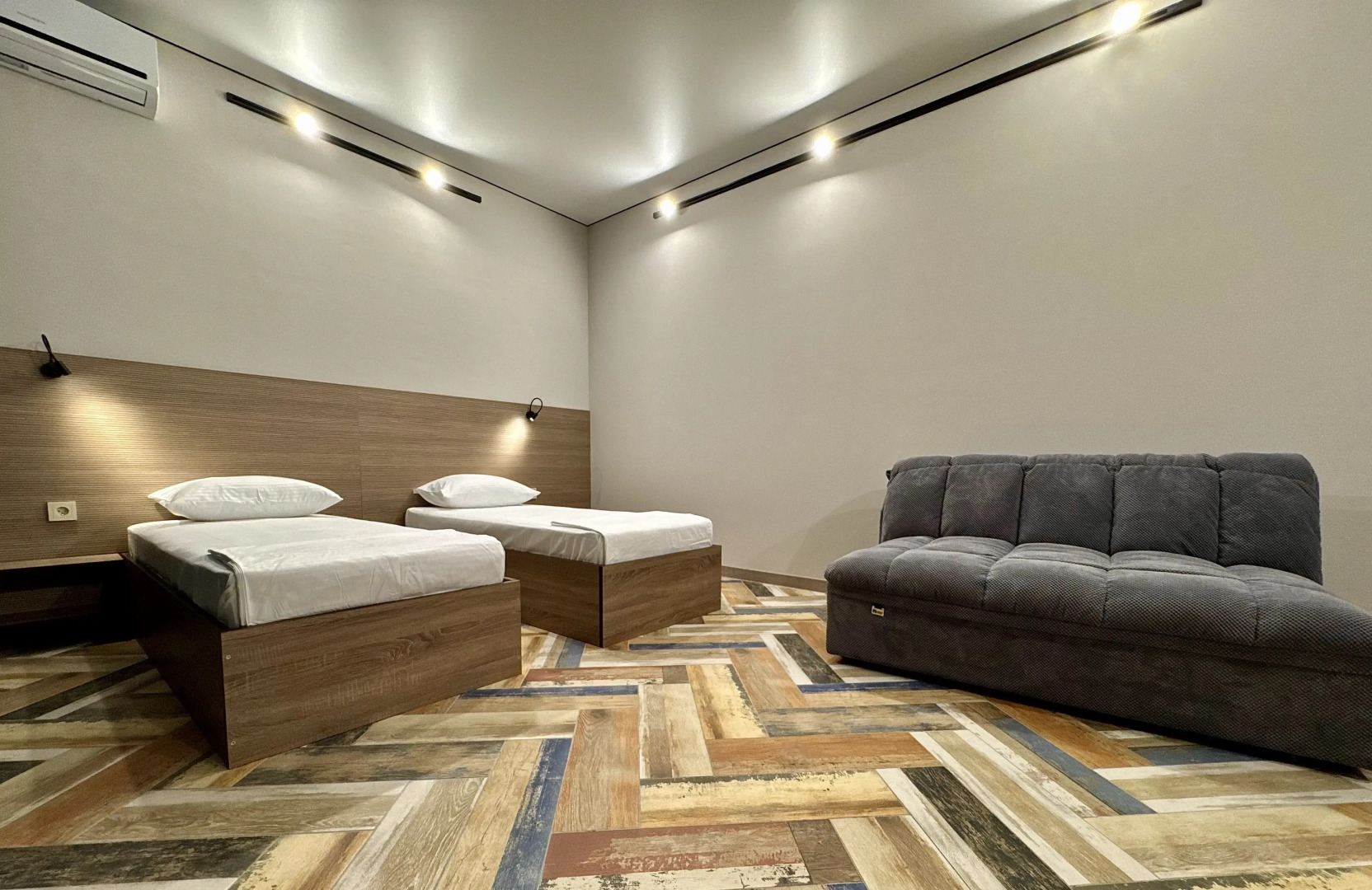 Меблированные комнаты Свободы Апарт