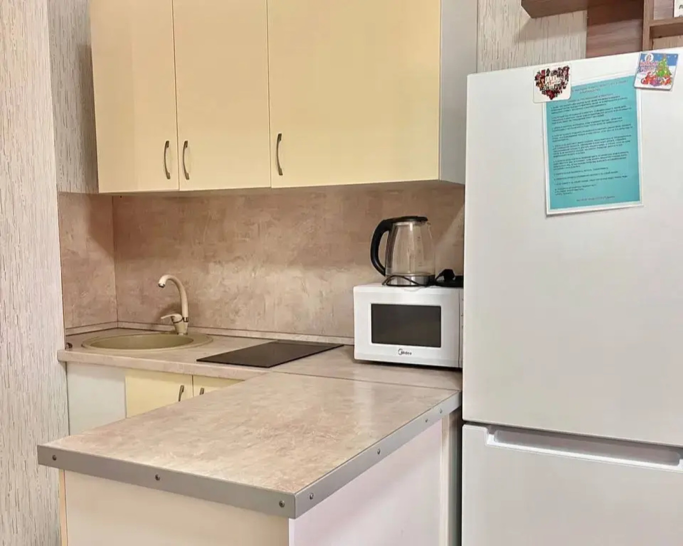 Апартаменты на Революции