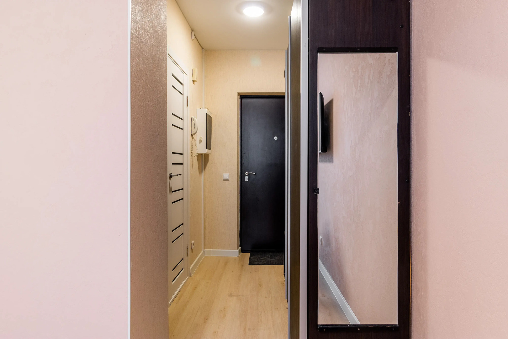 Квартира Сеть апартаментов ЧемодаНН ЮГ