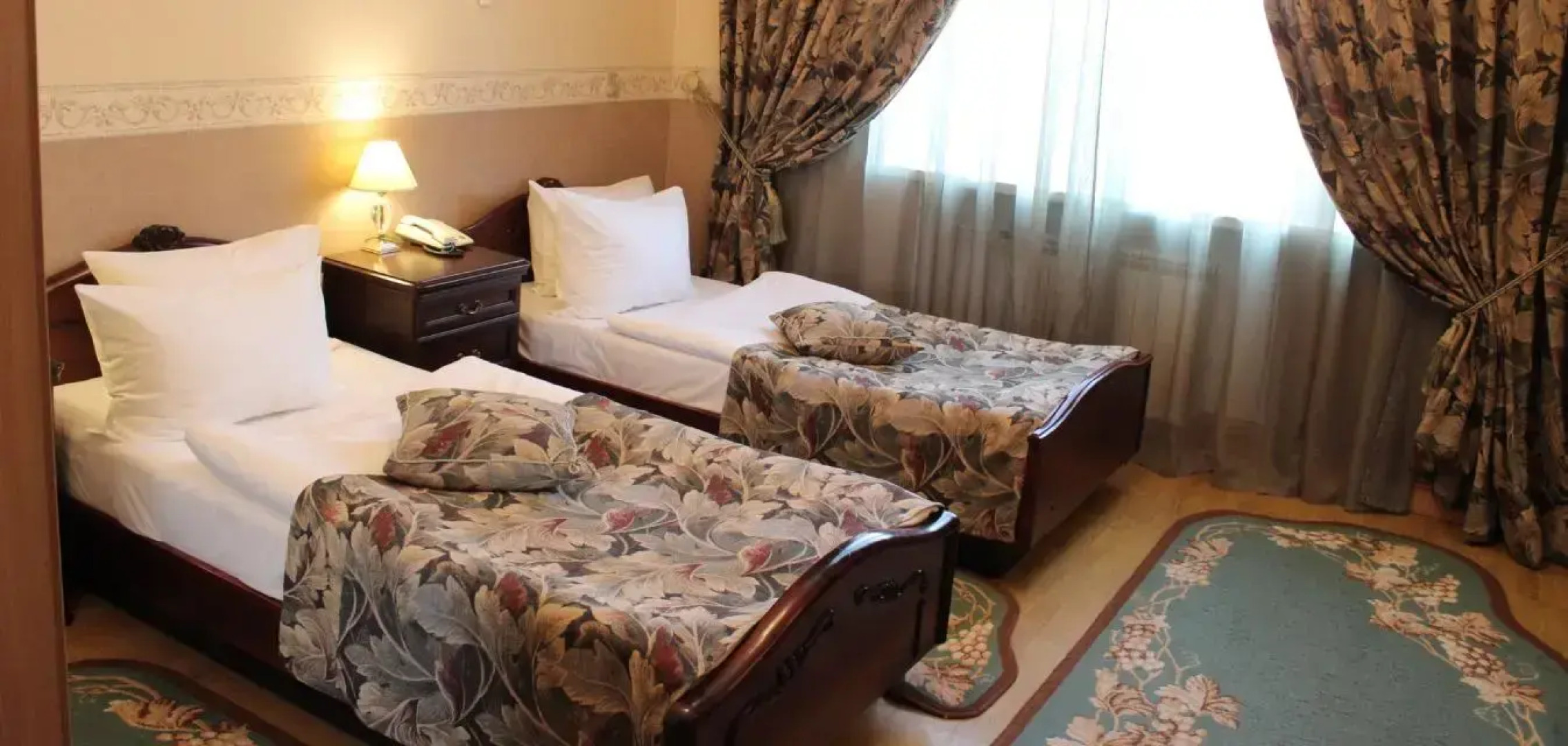 Отель Интурист