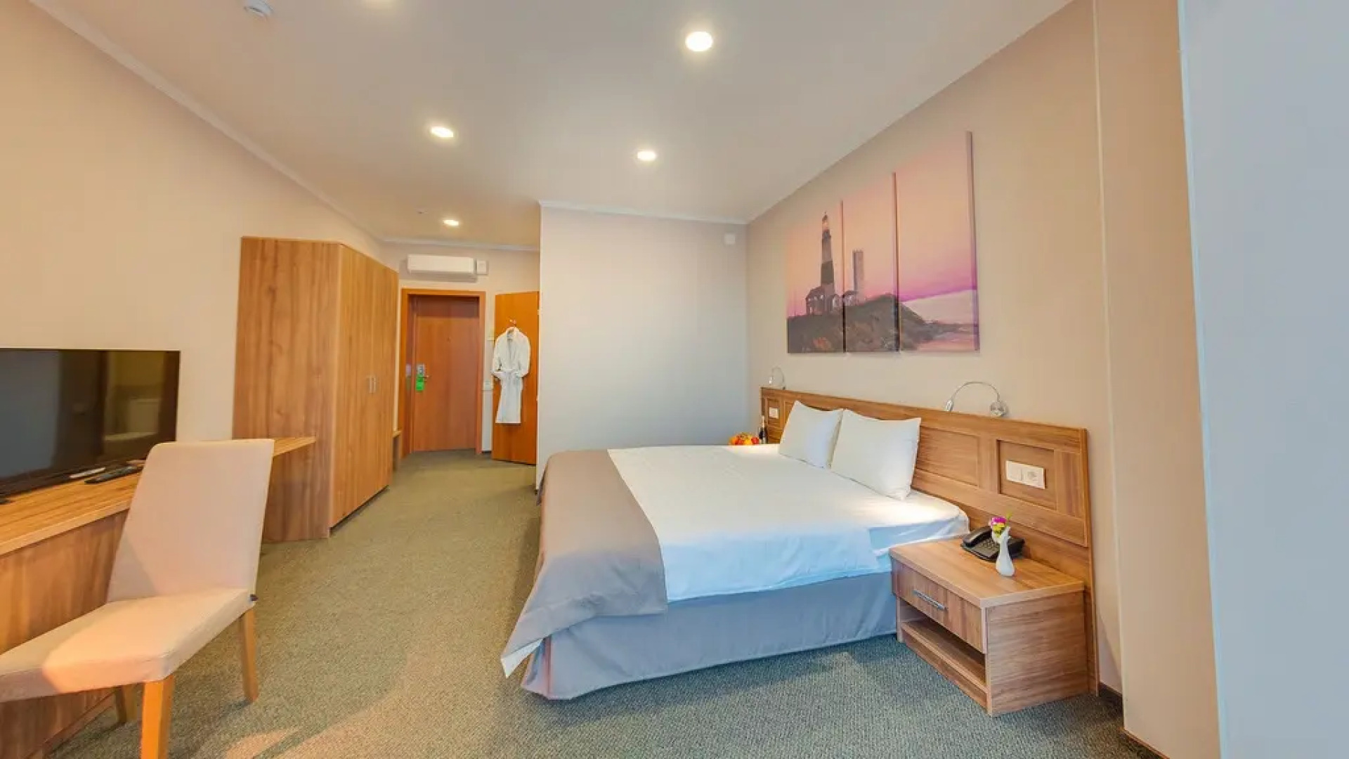 Отель Платов на Дубовского