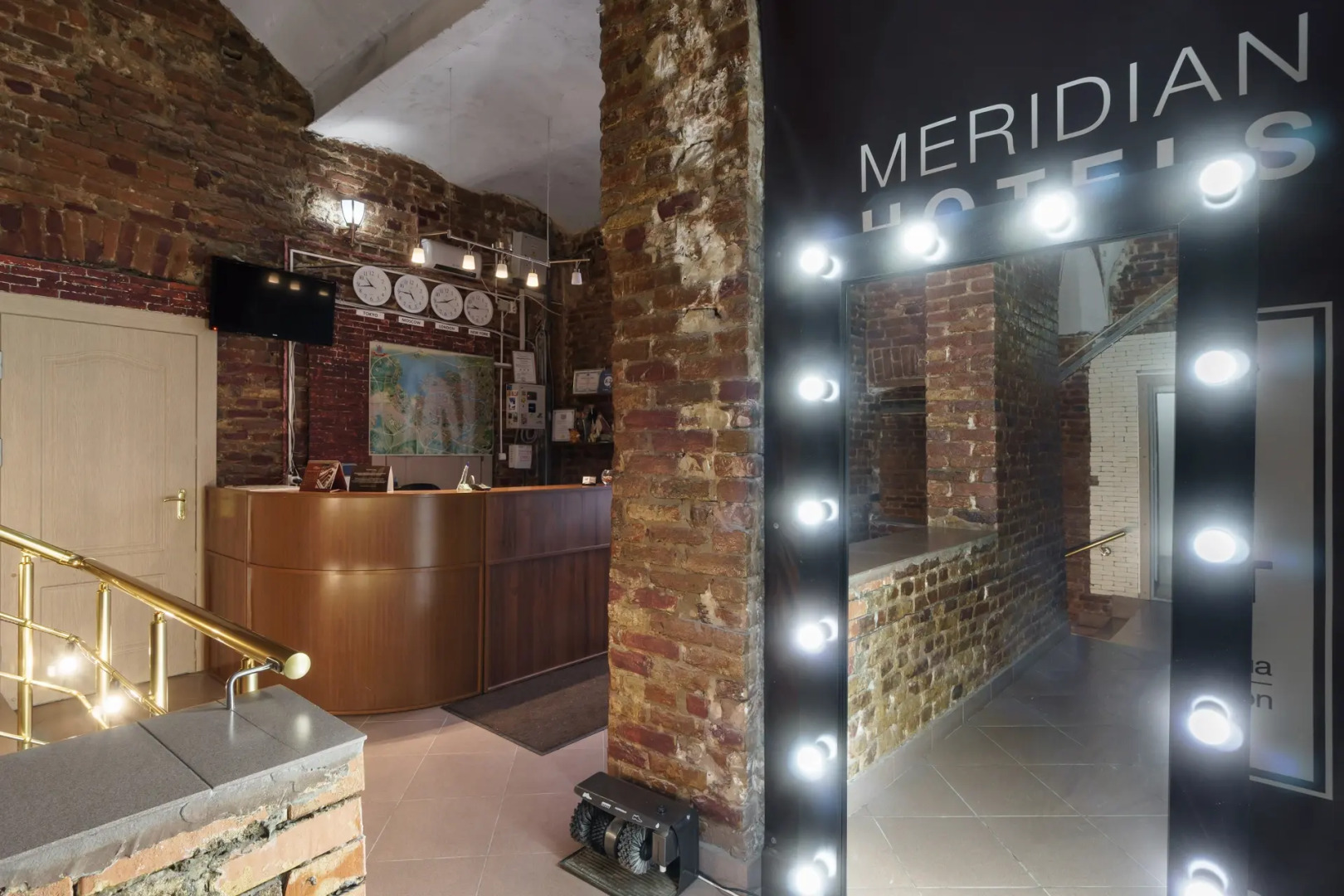 Отель Меридиан