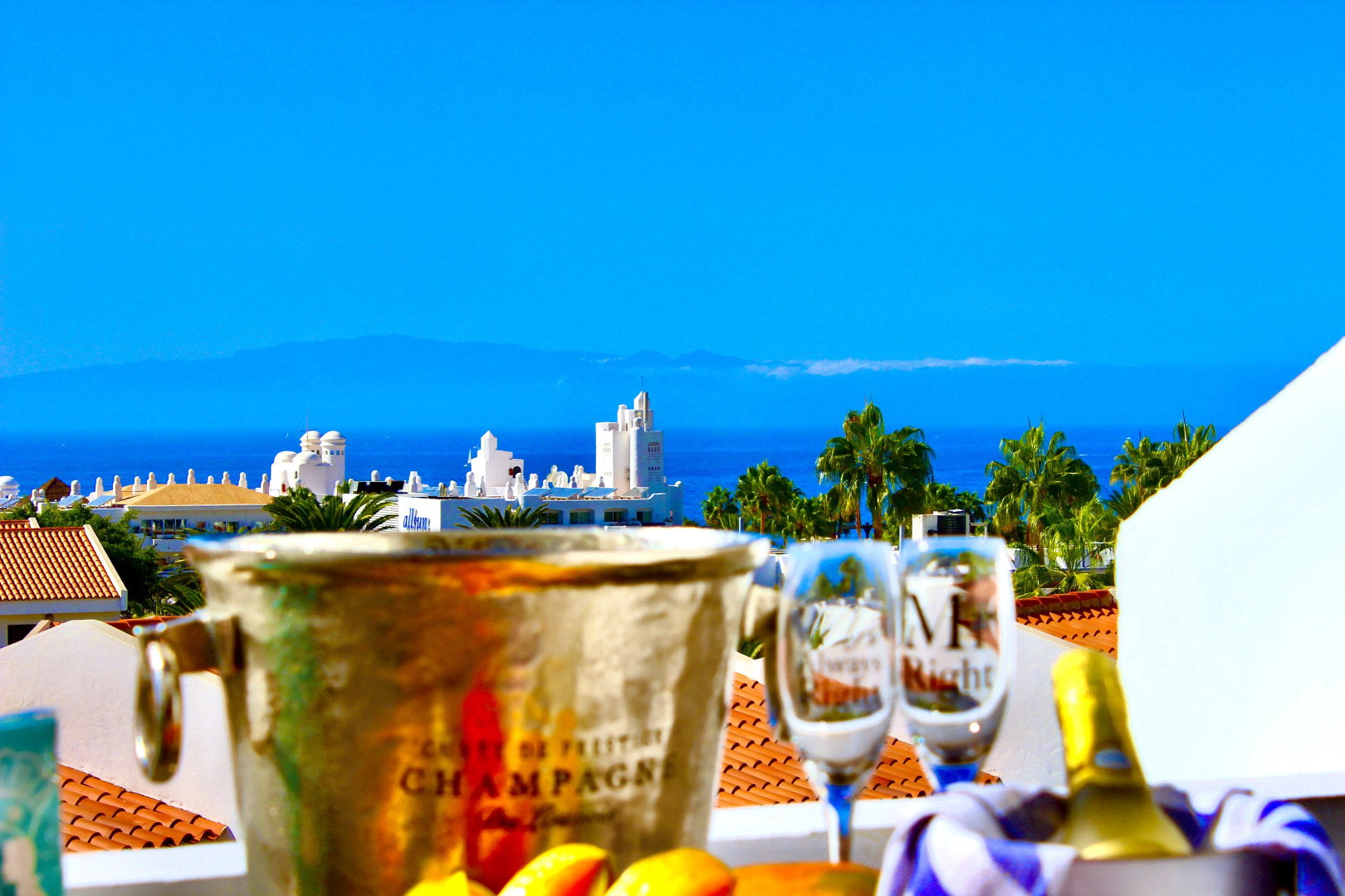 Апартаменты Garden City Premium Full Seaview