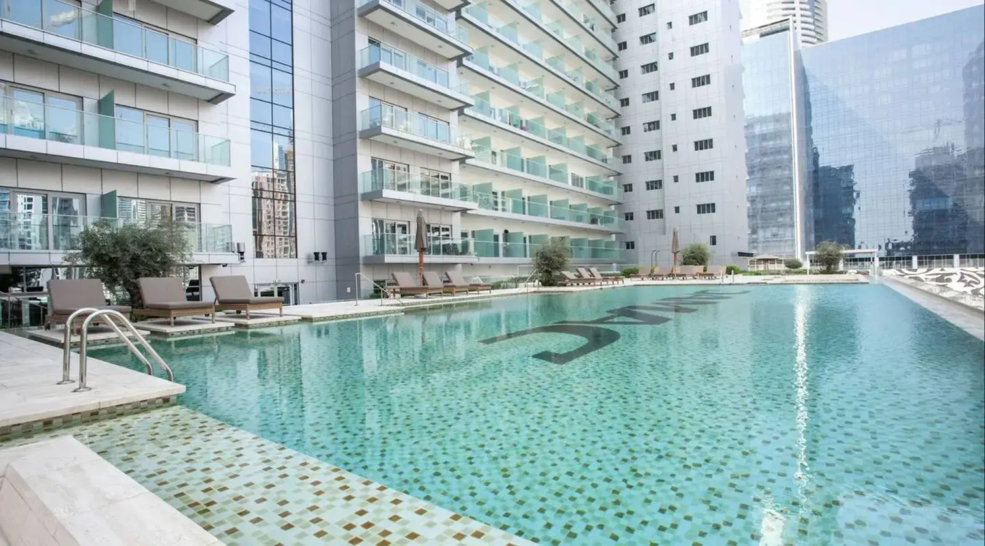 Апарт-отель Globalstay Damac Majestine Apartments