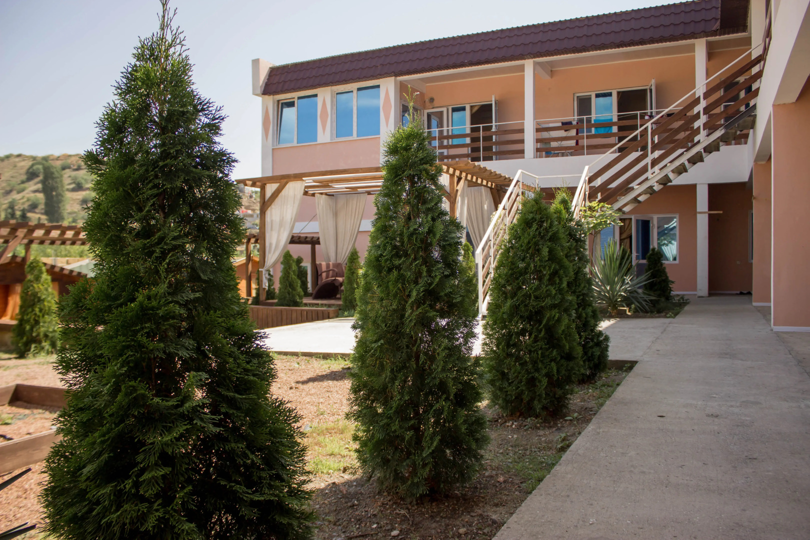 Отель Эвель