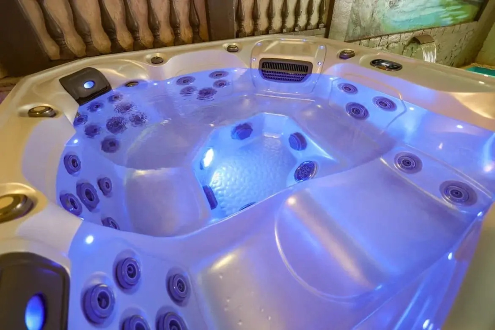 Отель Монарх