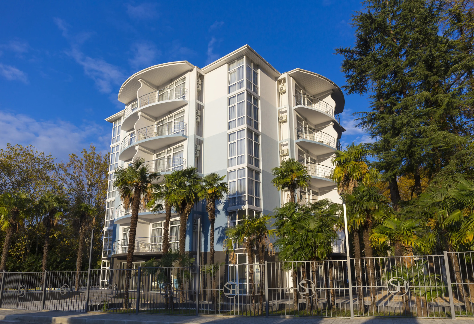 Sunrise Garden Hotel