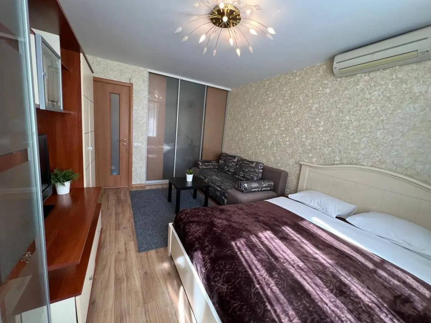 Квартира на Звездинка 7