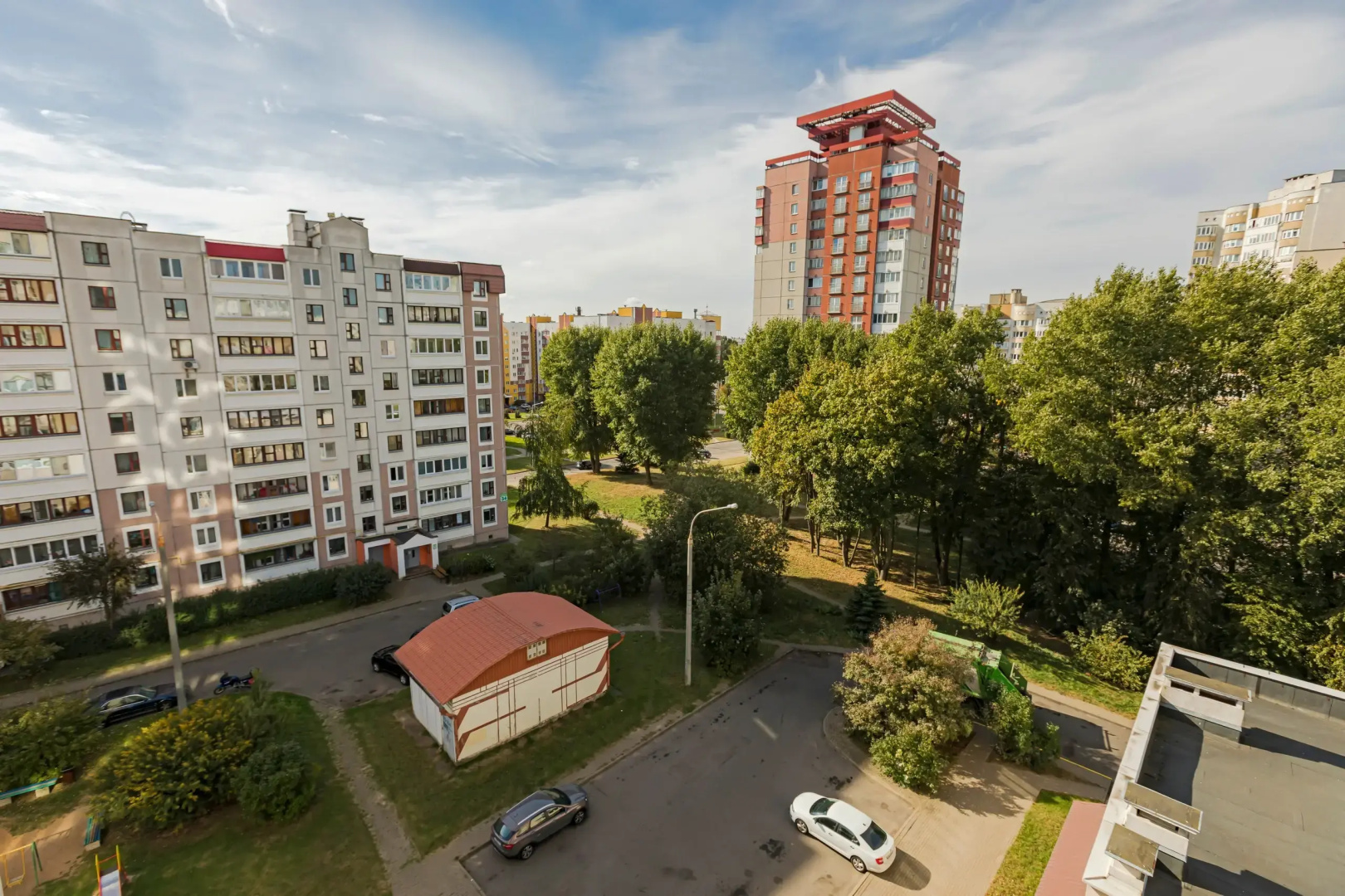 Квартира Чистая и Уютная у Лошицкого Парка