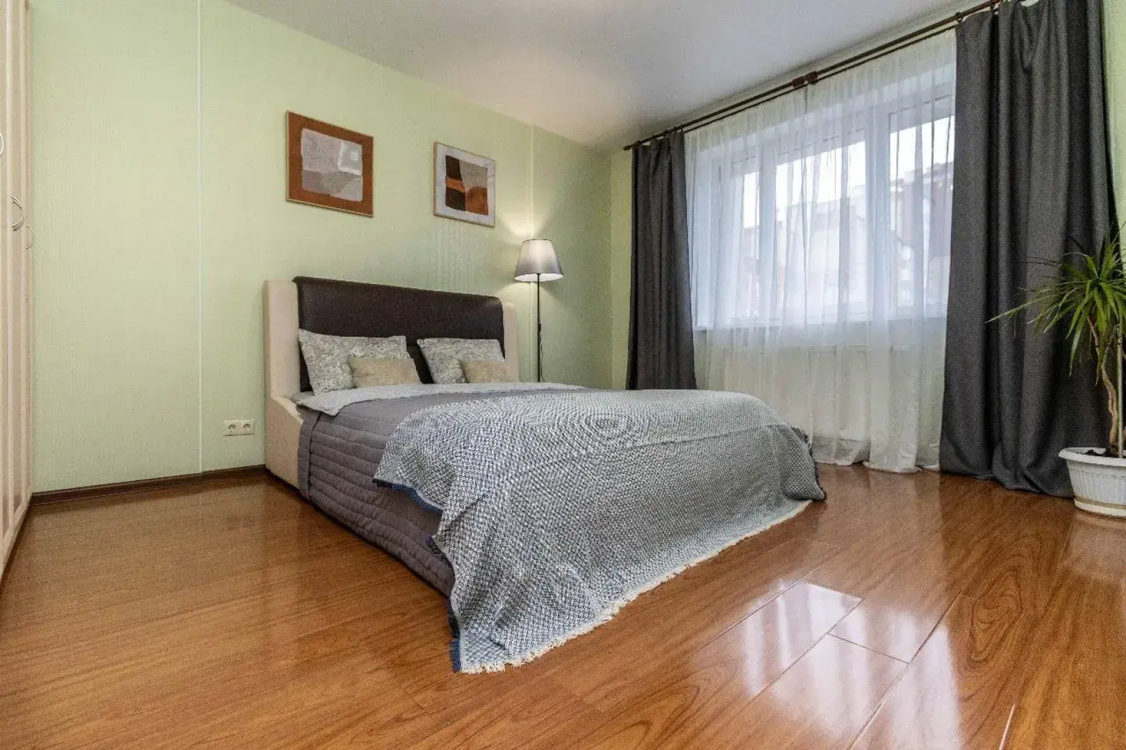 Квартира Rich House на ул. Игоря Киртбая 18