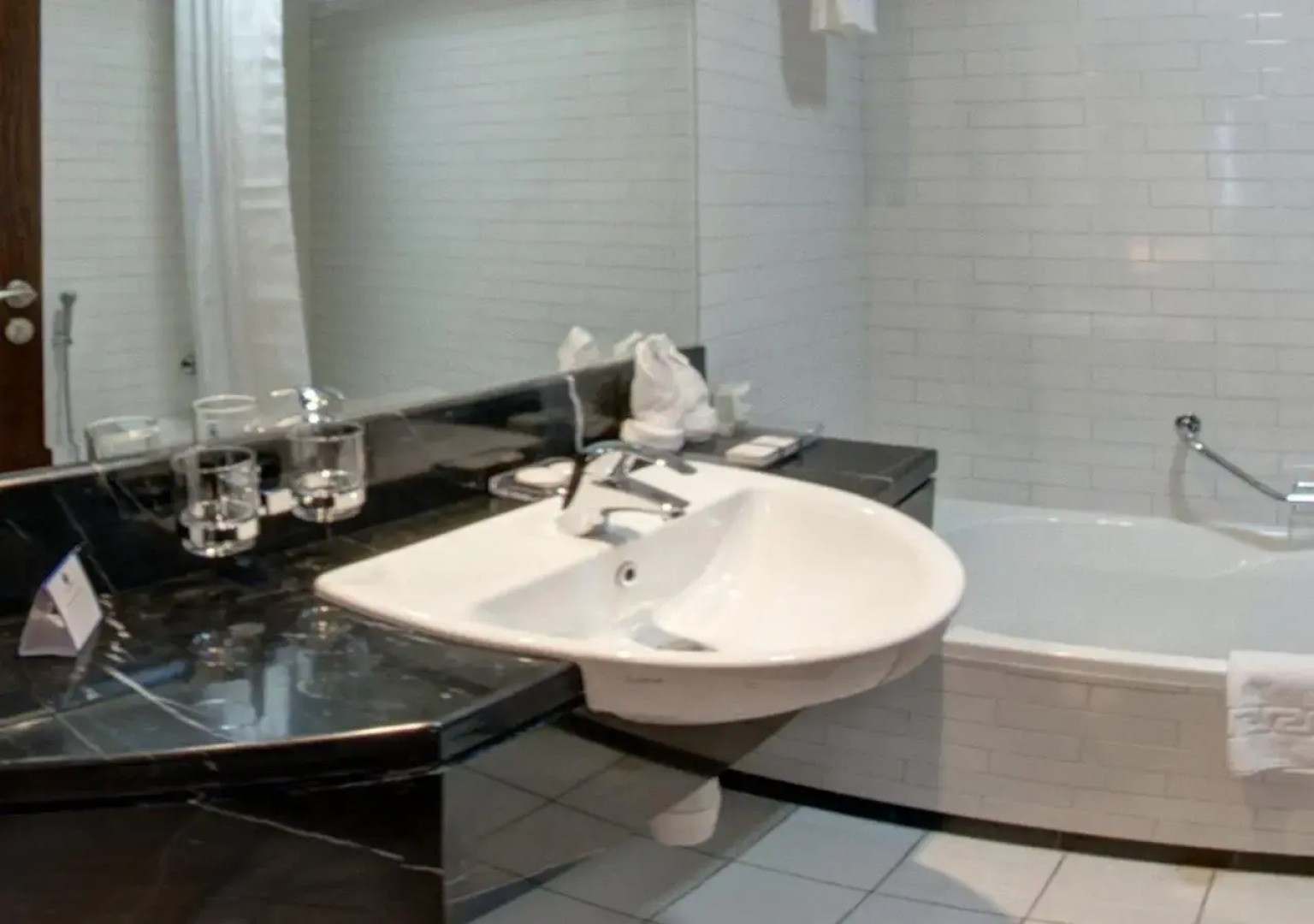 Отель Pearl Marina