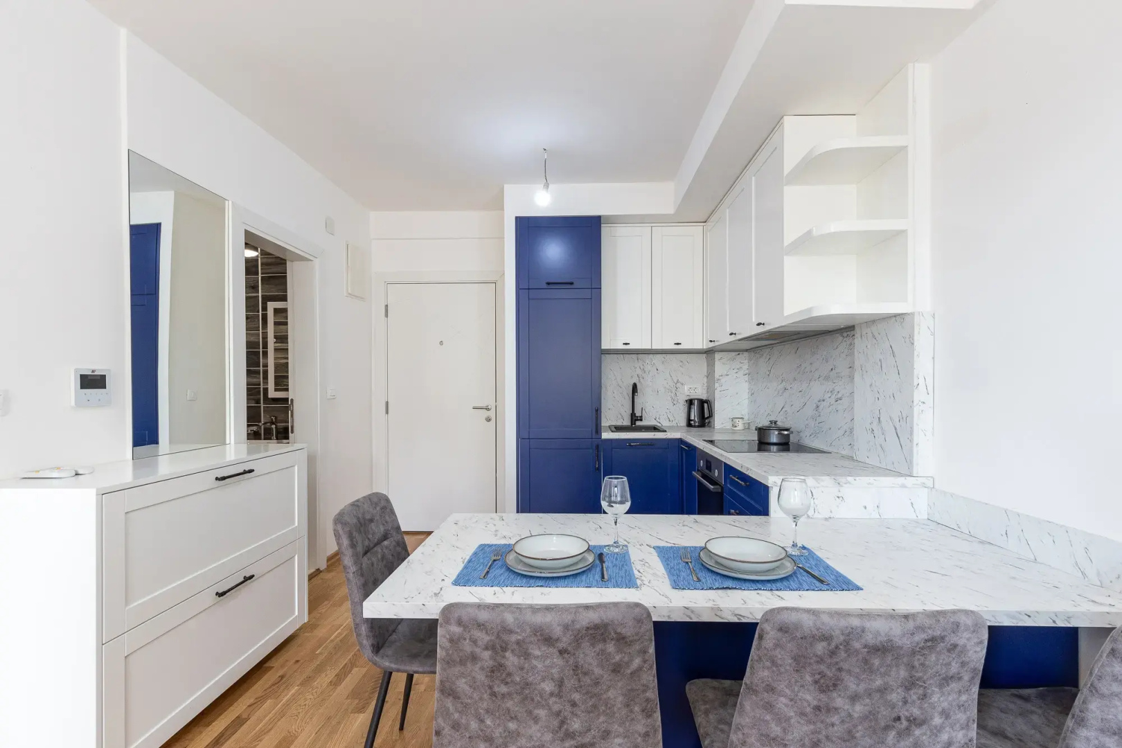 Harbor Sunset Suites Apartments