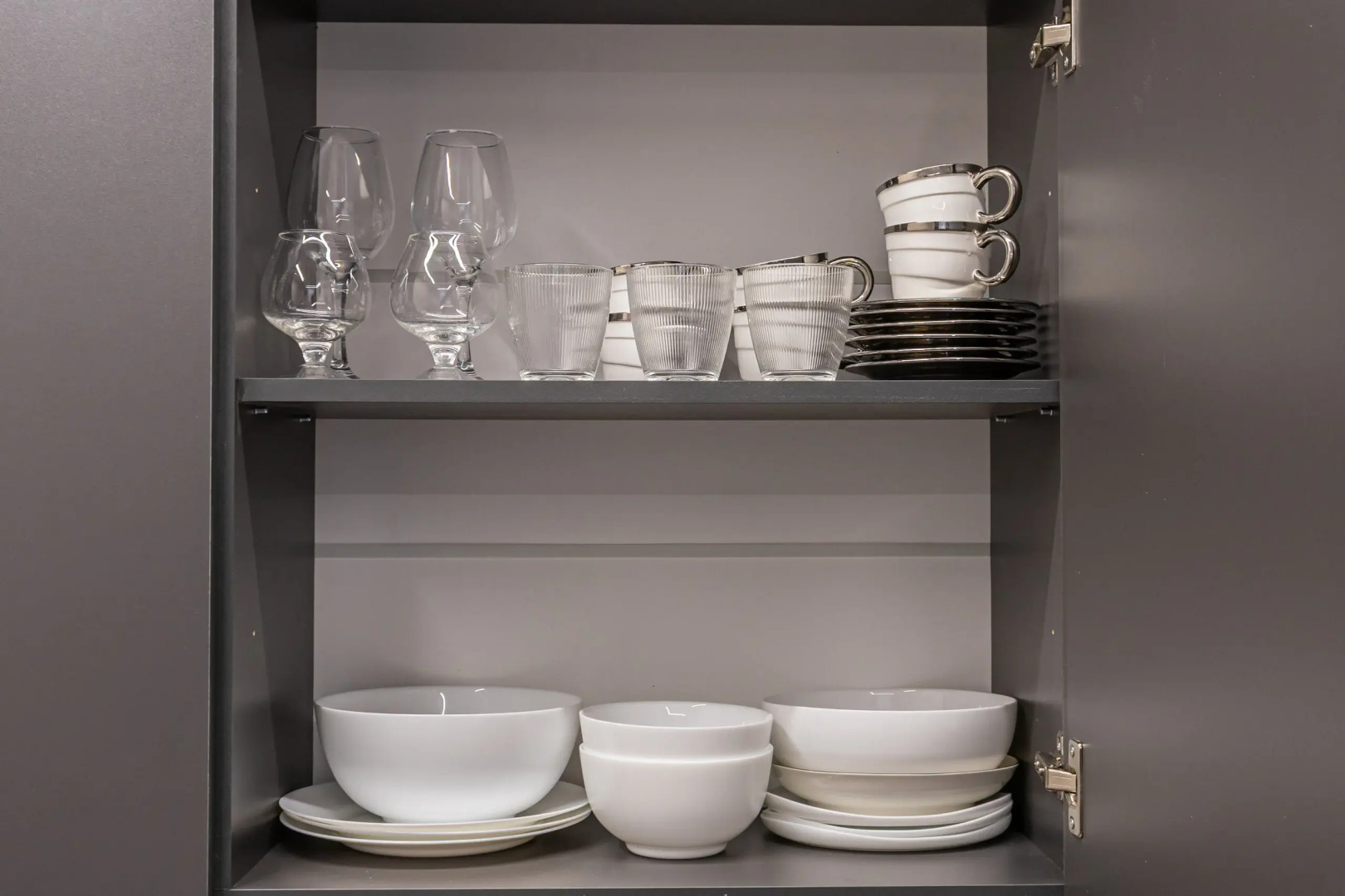 Квартира Однокомнатная уютная с дизайнерским ремонтом и современными удобствам