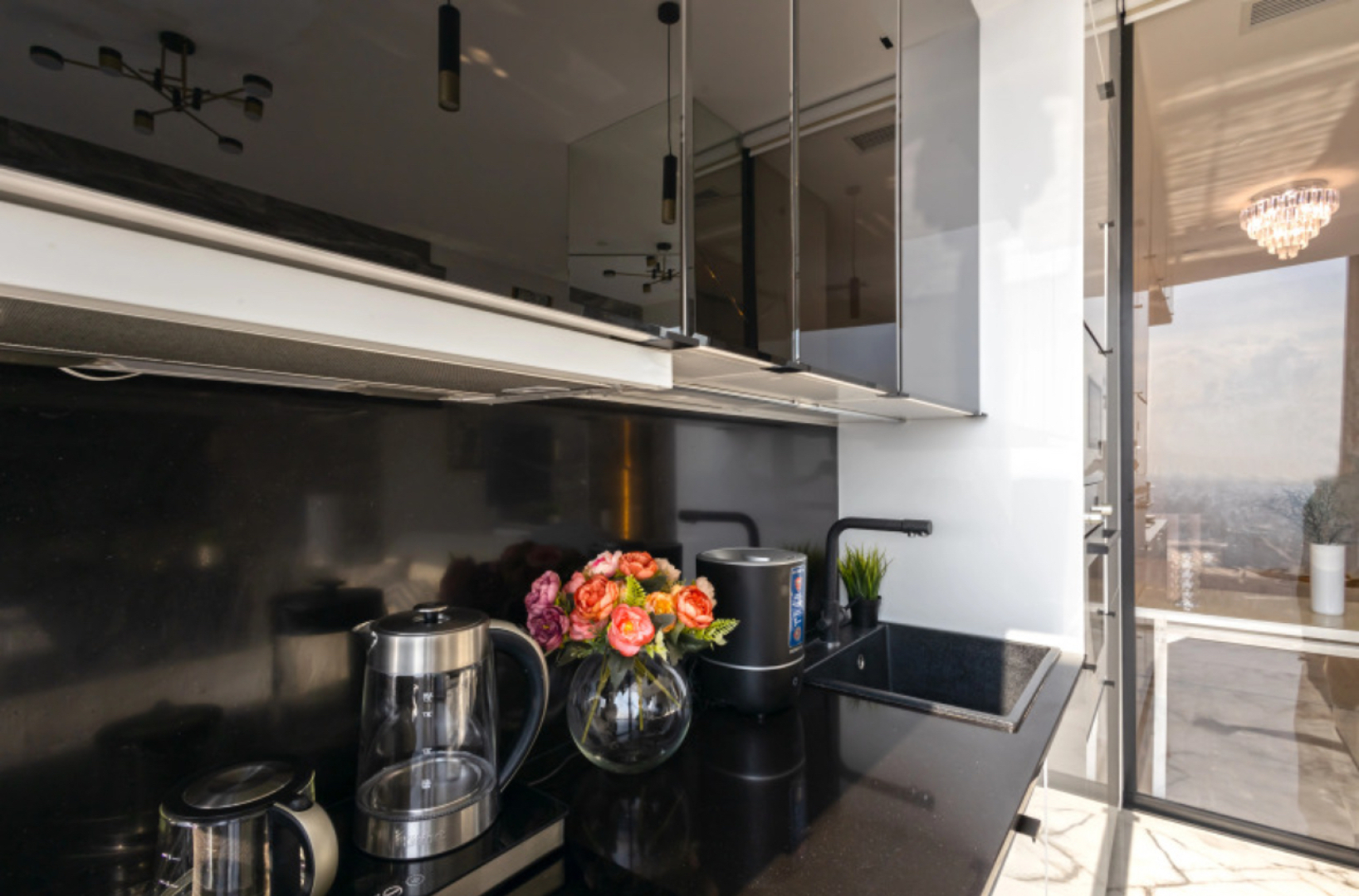 Апартаменты Sky City Moscow 80 этаж Вид на МГУ, Лужники, Парк победы, Воробьевы горы! Уникальный вид!