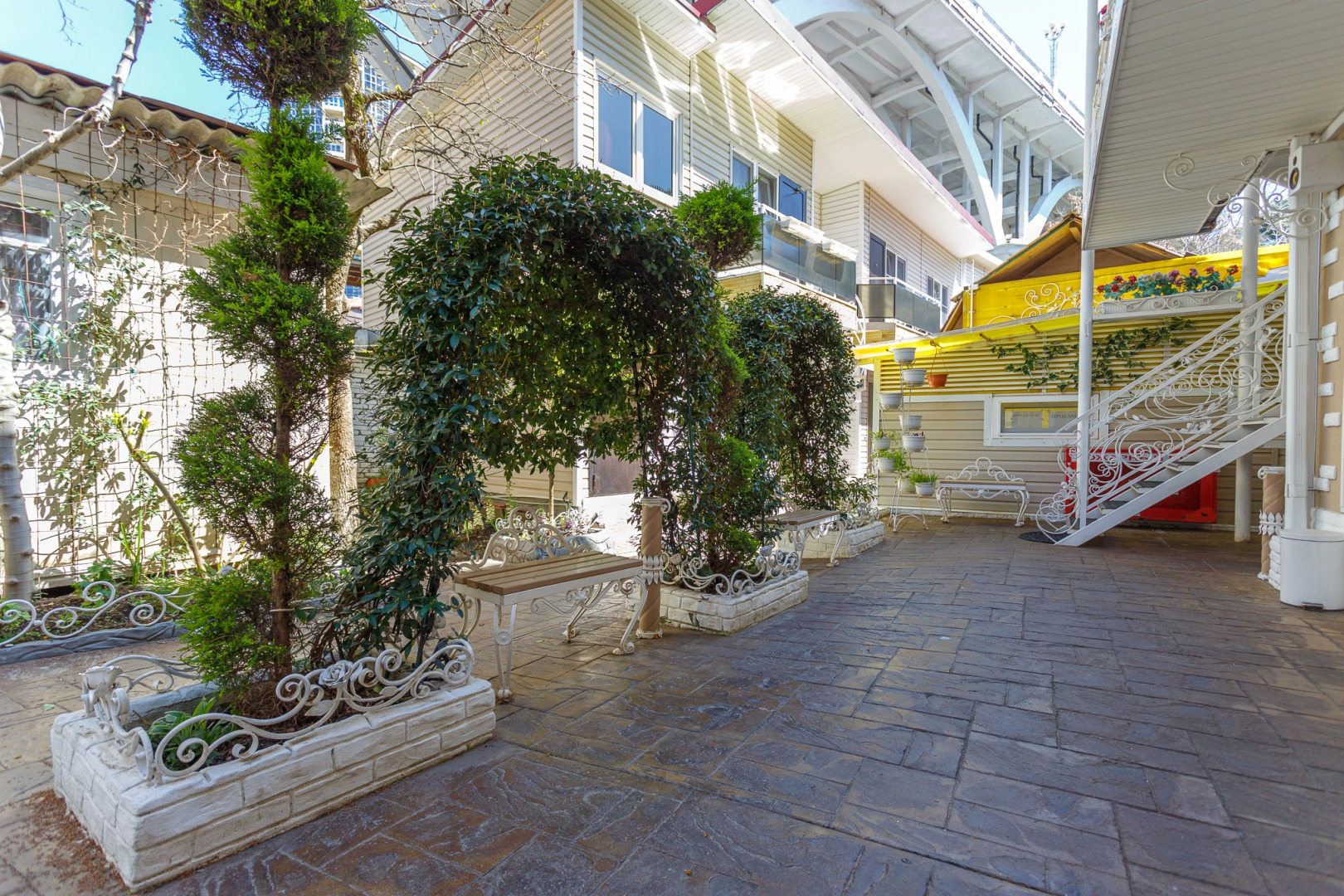 Апартаменты Жемчужина Lamare Двухэтажные Рядом с Зимним Театром