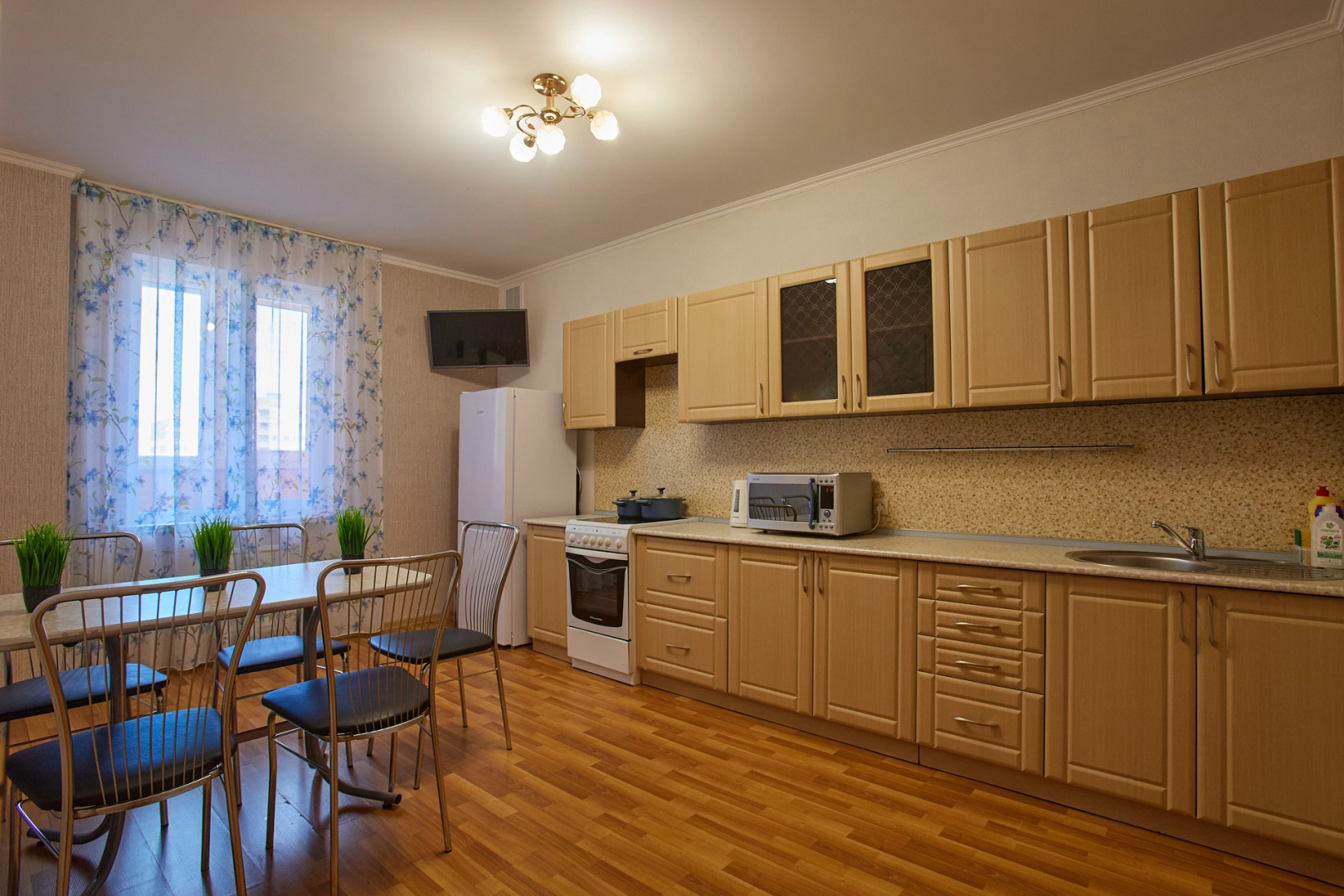 Апартаменты Большая квартира с видом на Волгу