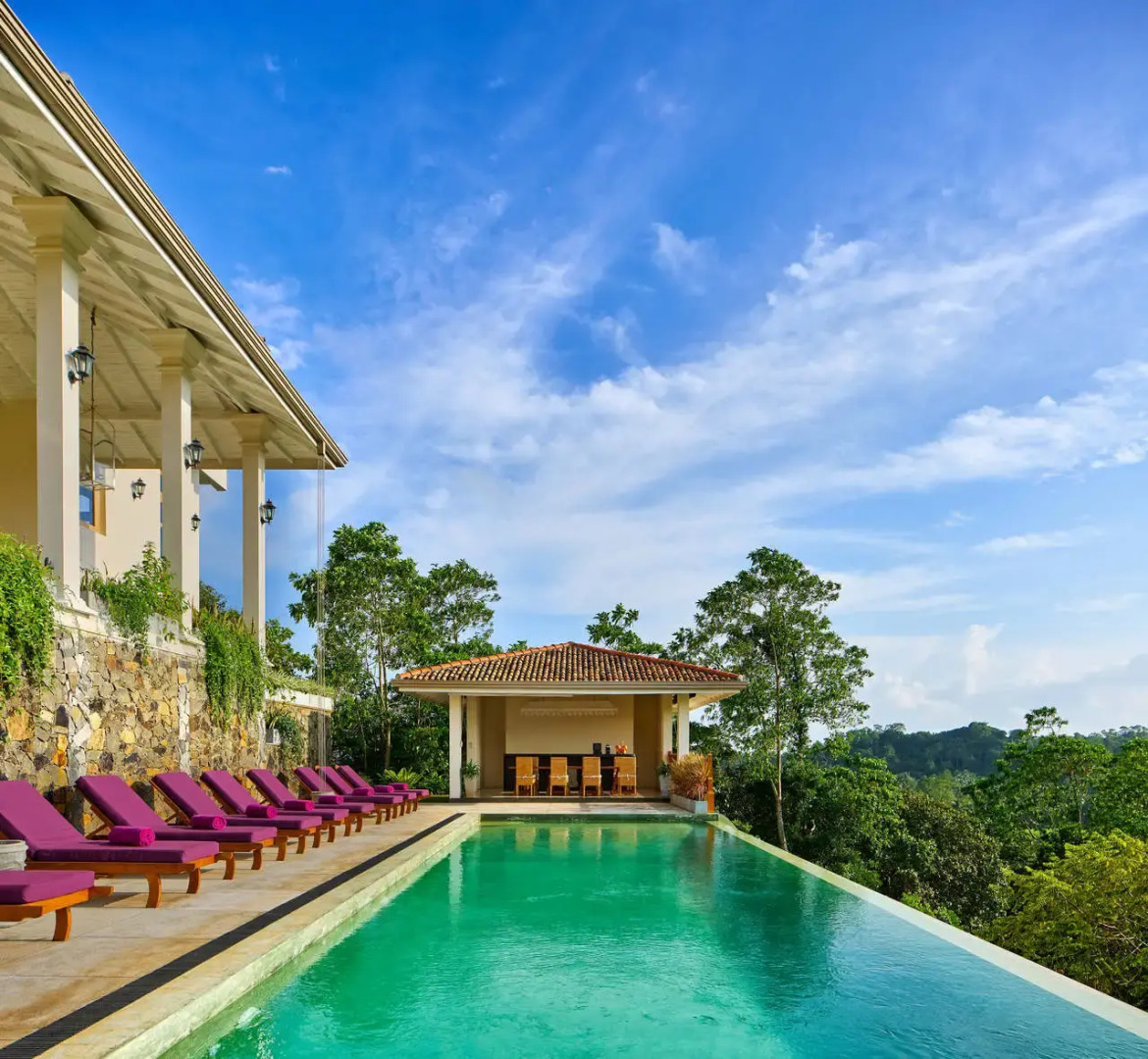 Вилла The Divine