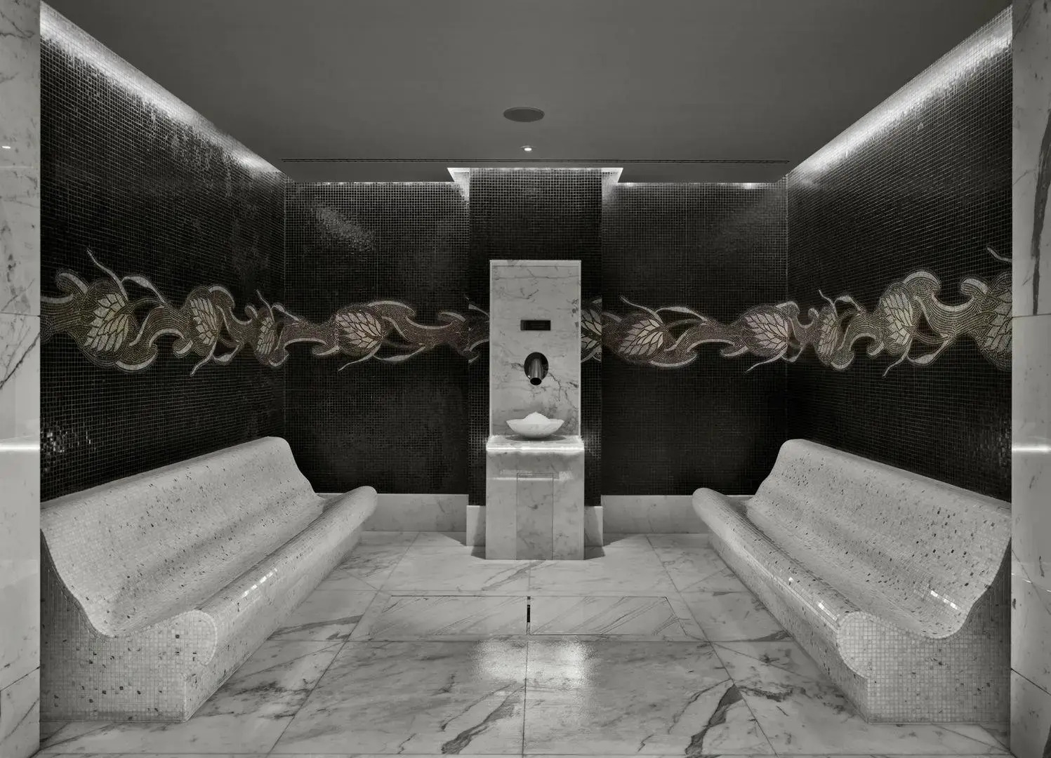 Гостиница Four Seasons Hotel Moscow