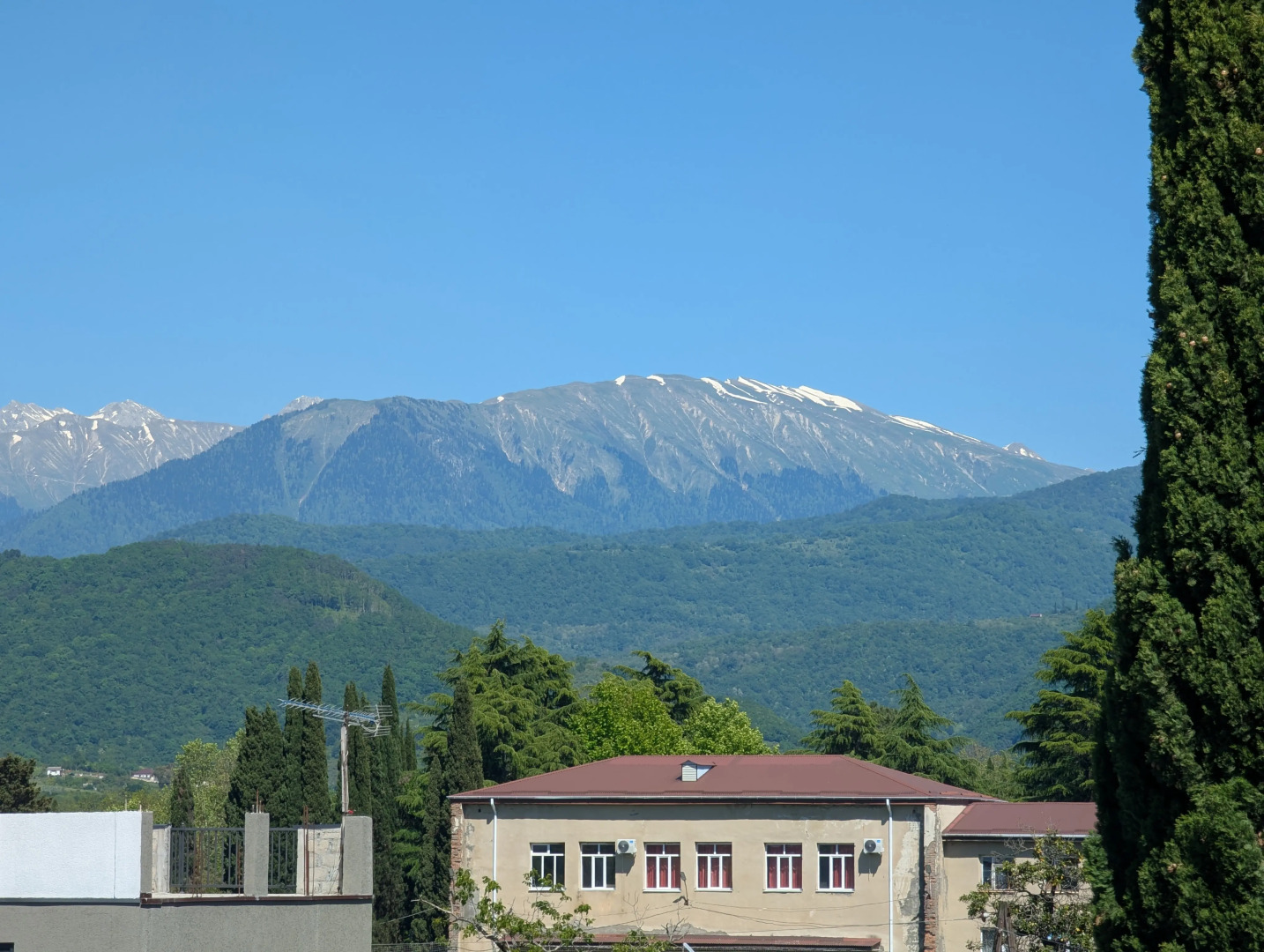 Отель ПРОЛЕТО