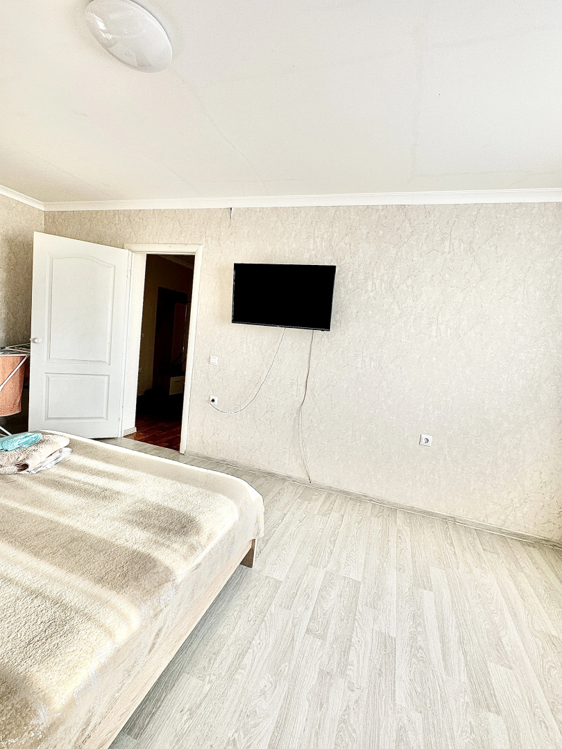 Апартаменты Крымск Хоум на Надежды 4