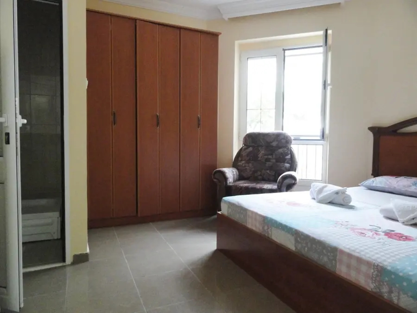 Вилла Petrovac с бассейном 6 спален