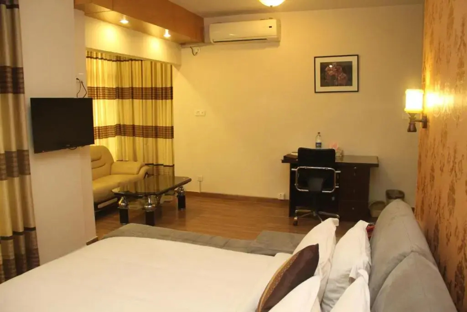 Century Park Residence