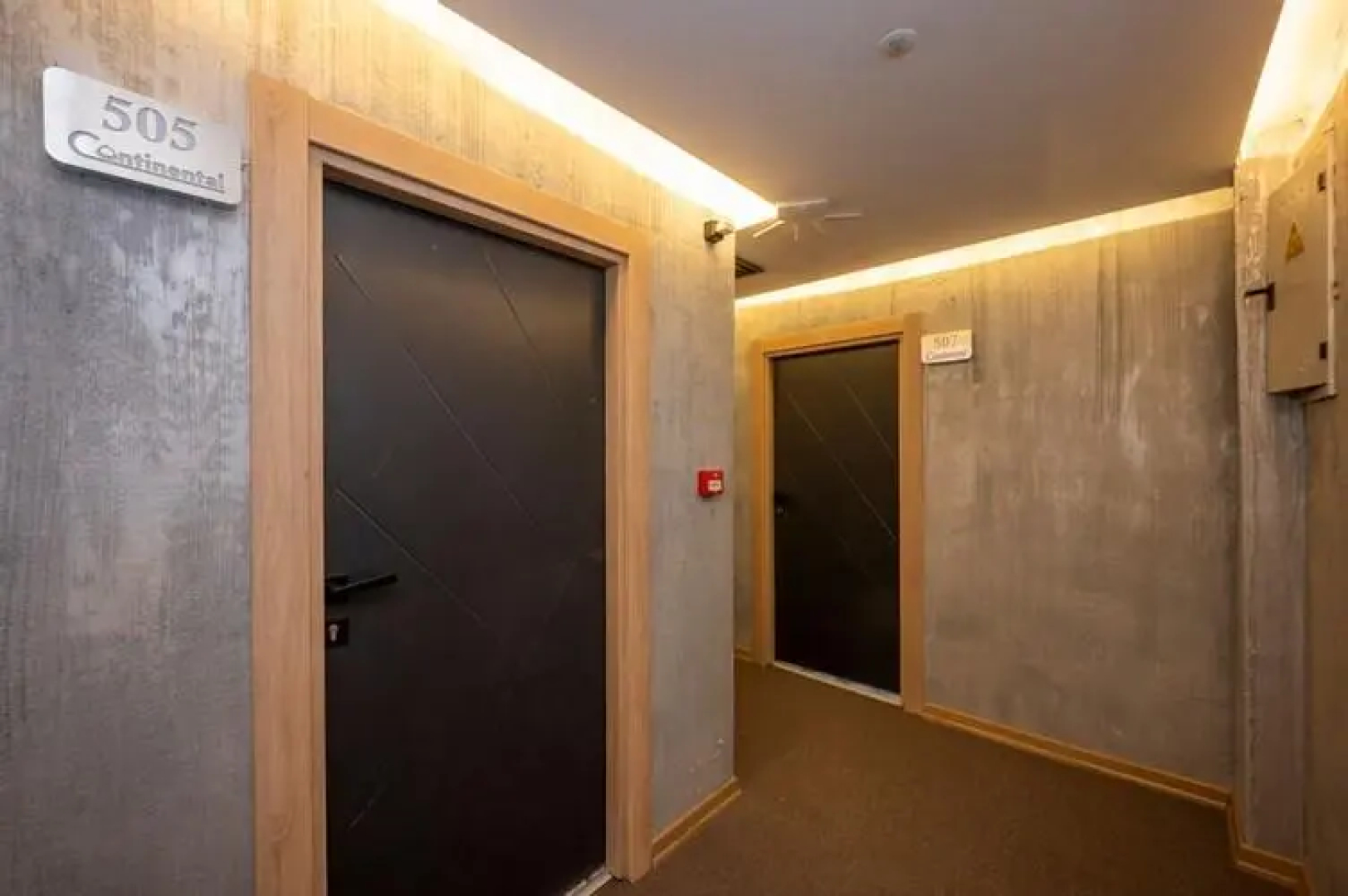 Continental Airport Hotel