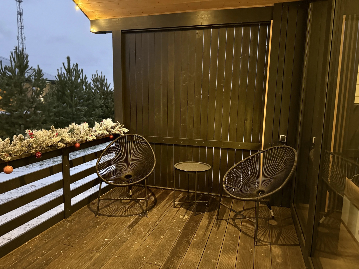 Частный дом Загородный с баней чаном и беседкой