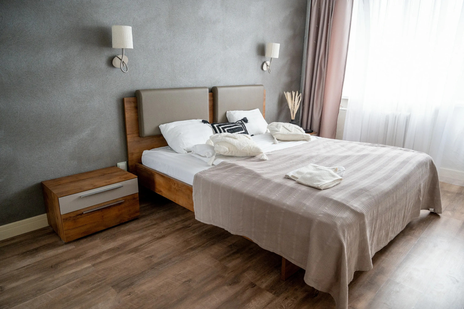 Апартаменты Панорама на Старый Город с 11 Этажа