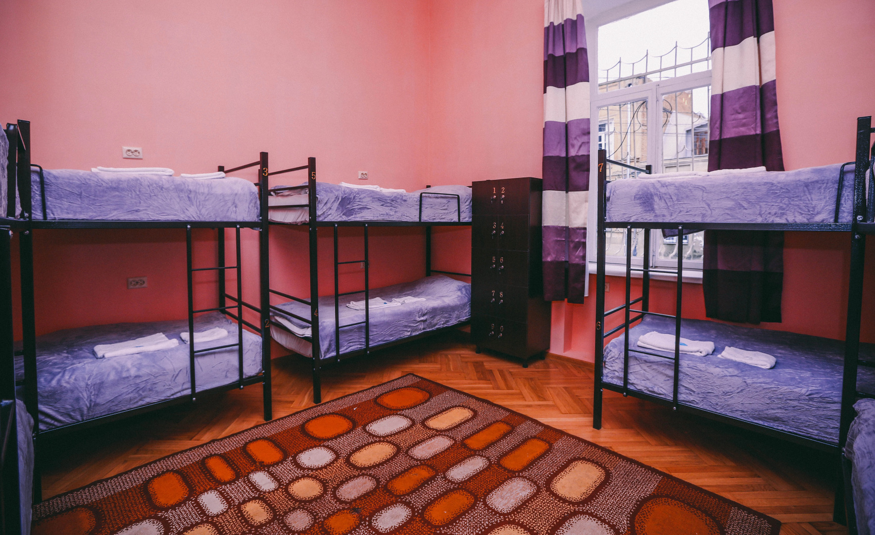 Хостел At Funicular