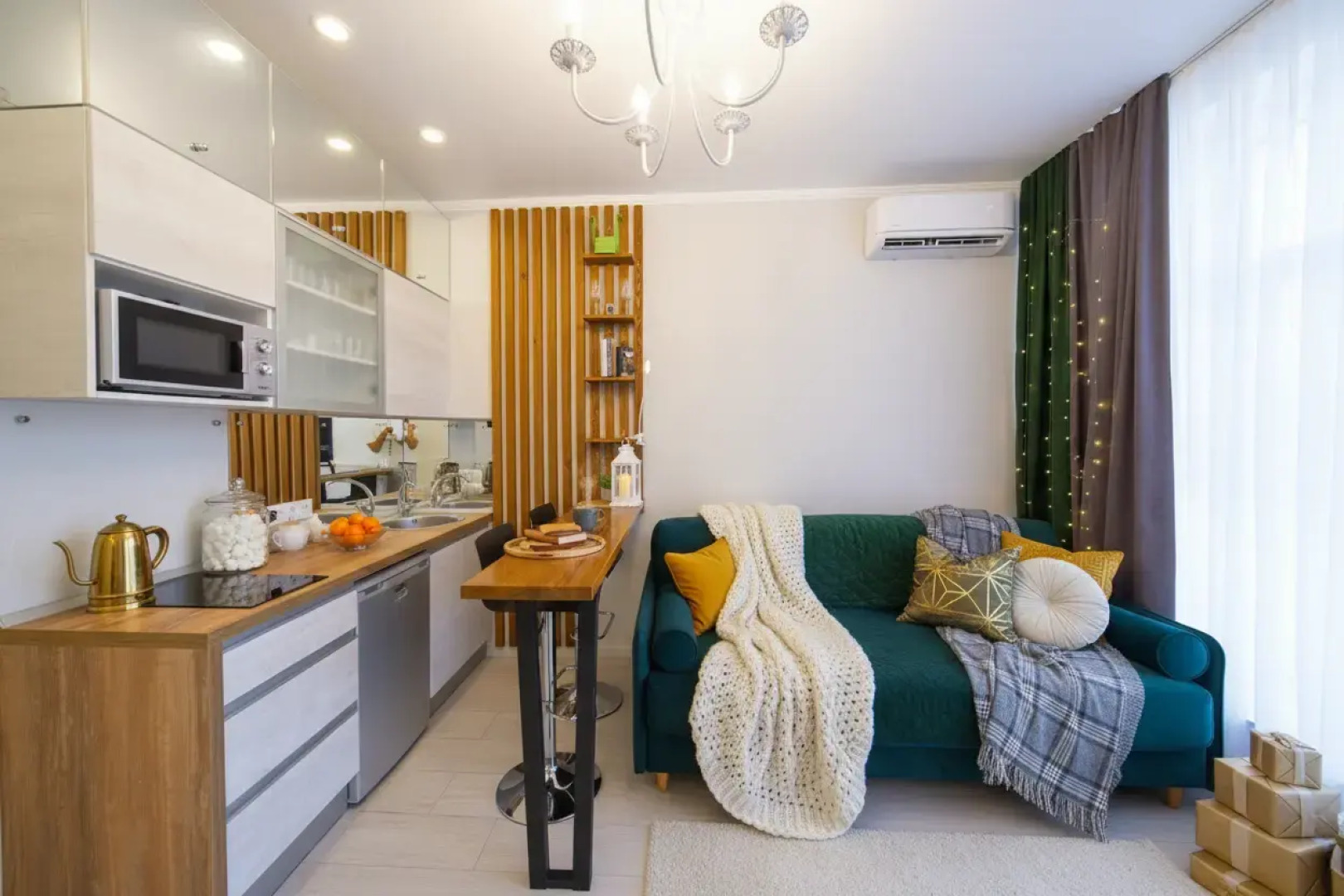 Апартаменты студия в элитном ЖК Метрополь от LetoApart