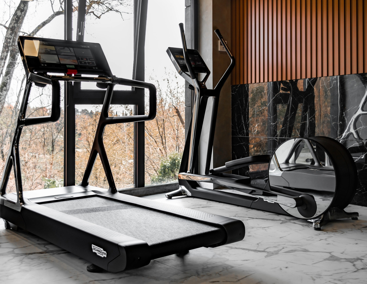 Апартаменты у Дендрария в ЖК Метрополь на самом высоком этаже, где есть бассейн