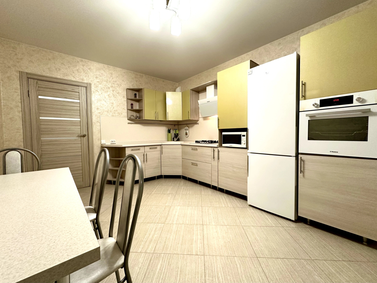 Квартира 1-комнатная Yarapartments на Володарского 52