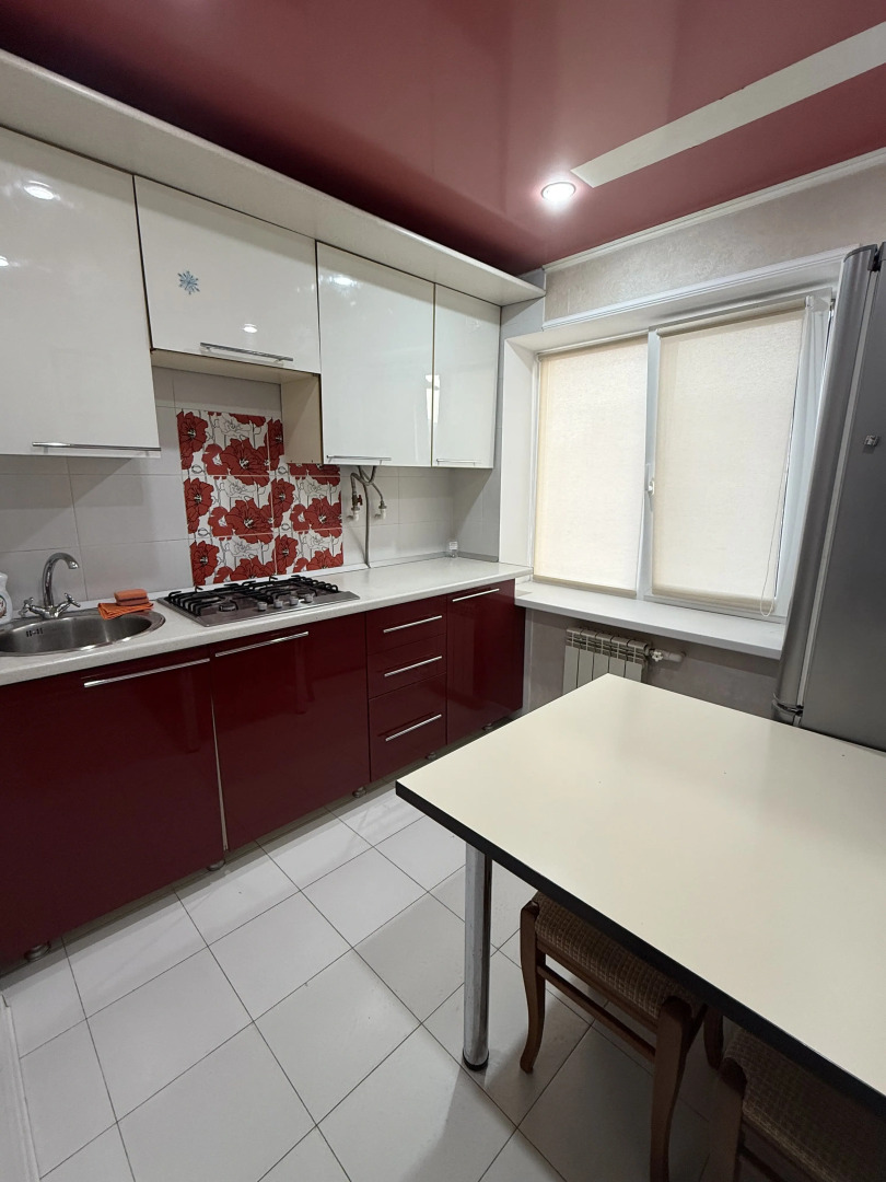 Апартаменты Вместительная двушка на проспекте Ленина