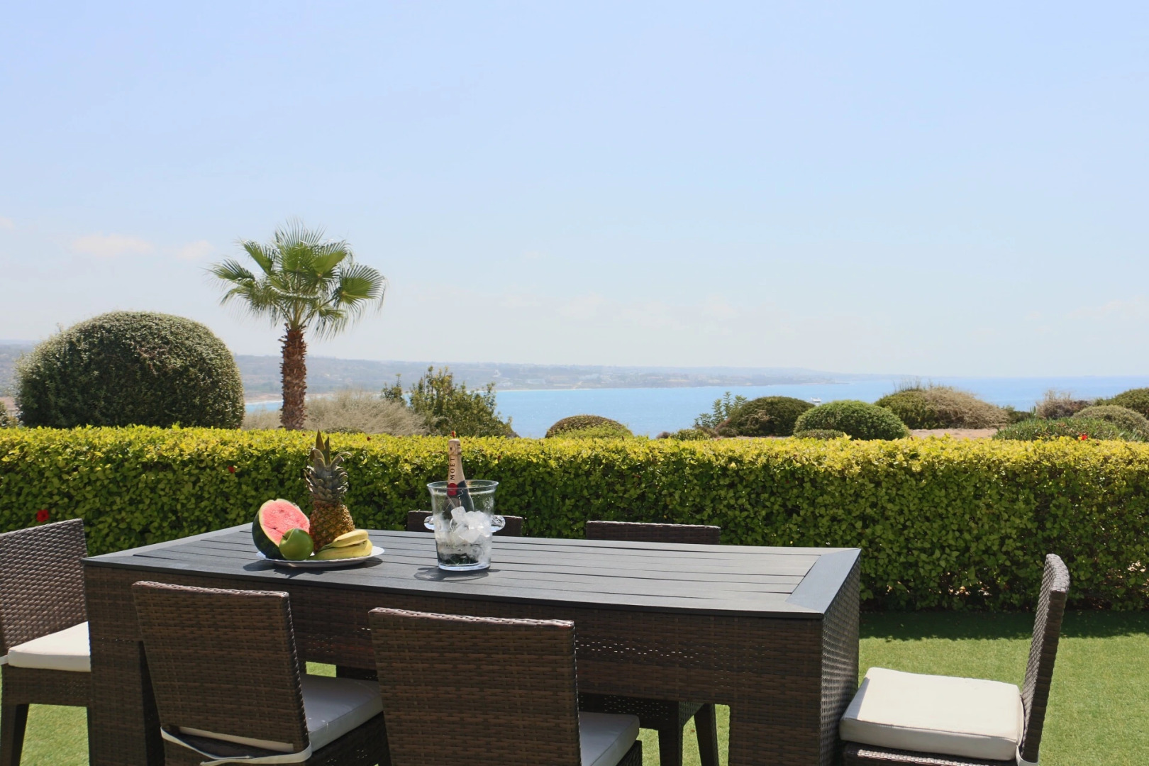 Вилла Beach Front Marina Sunrise