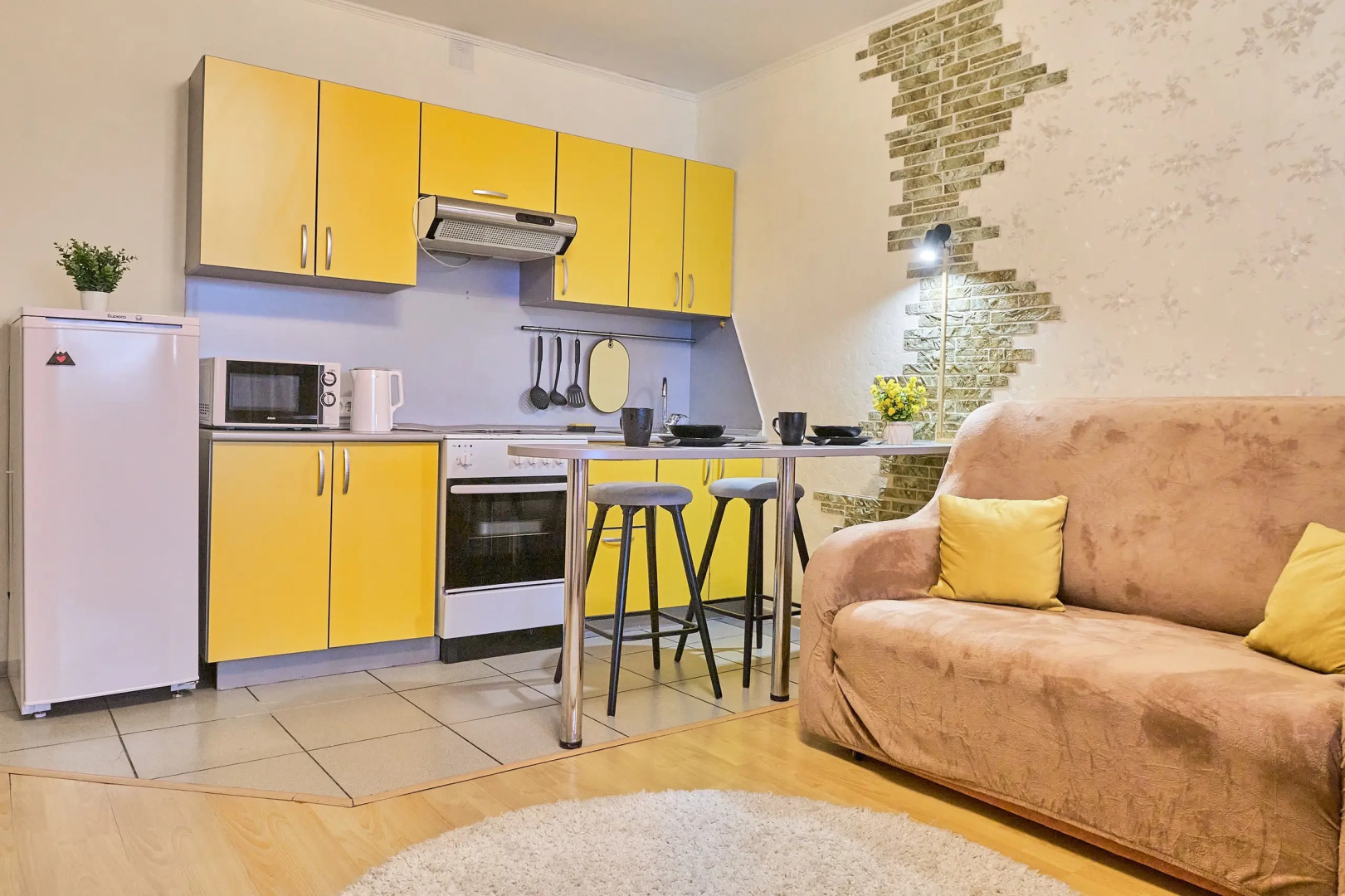 Квартира студия на Большой Подгорной 57