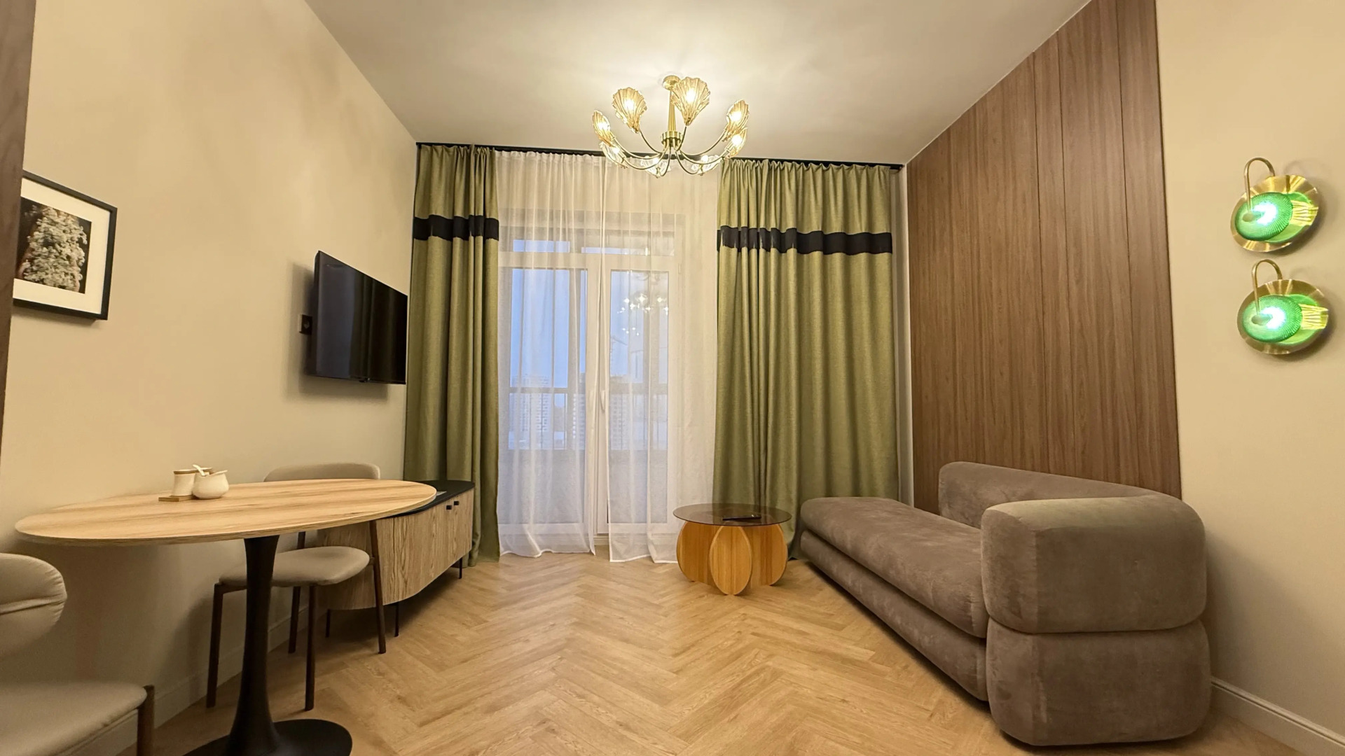 Квартира At Yuri’s