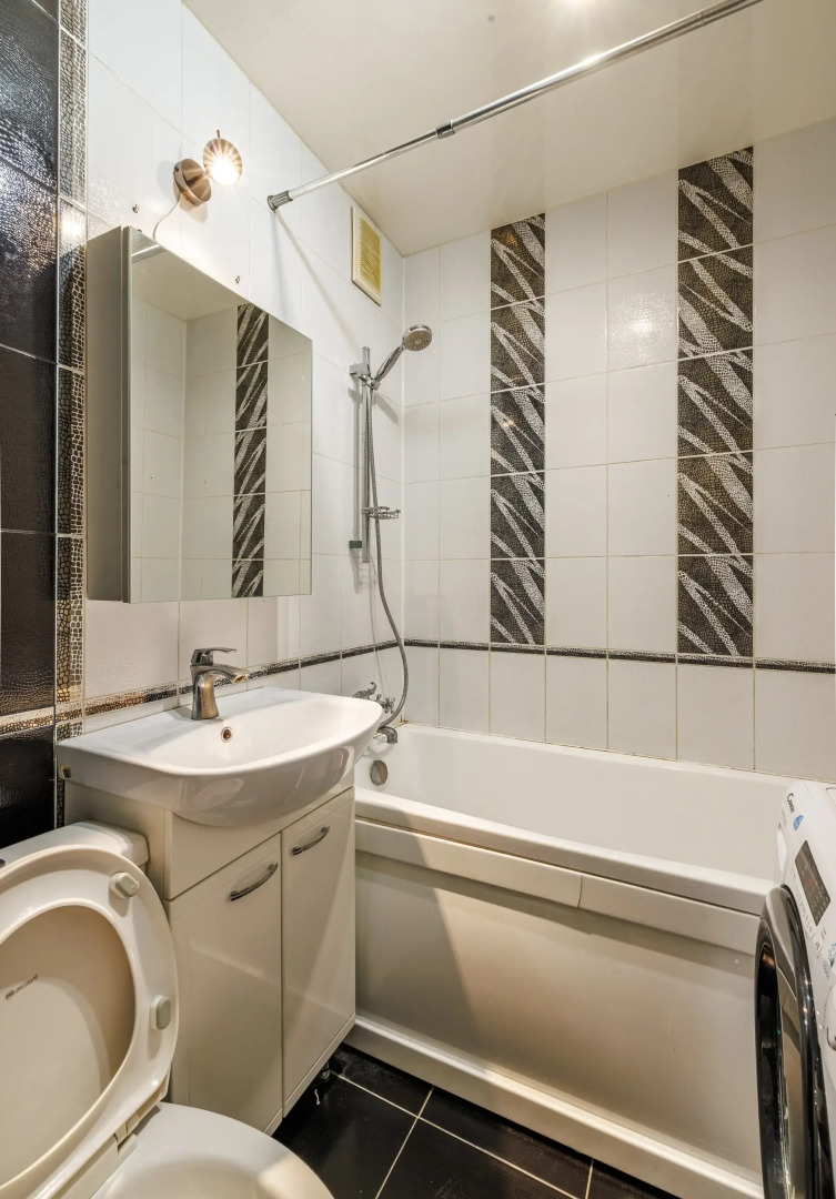 Квартира Двухкомнатная на Фридриха Энгельса